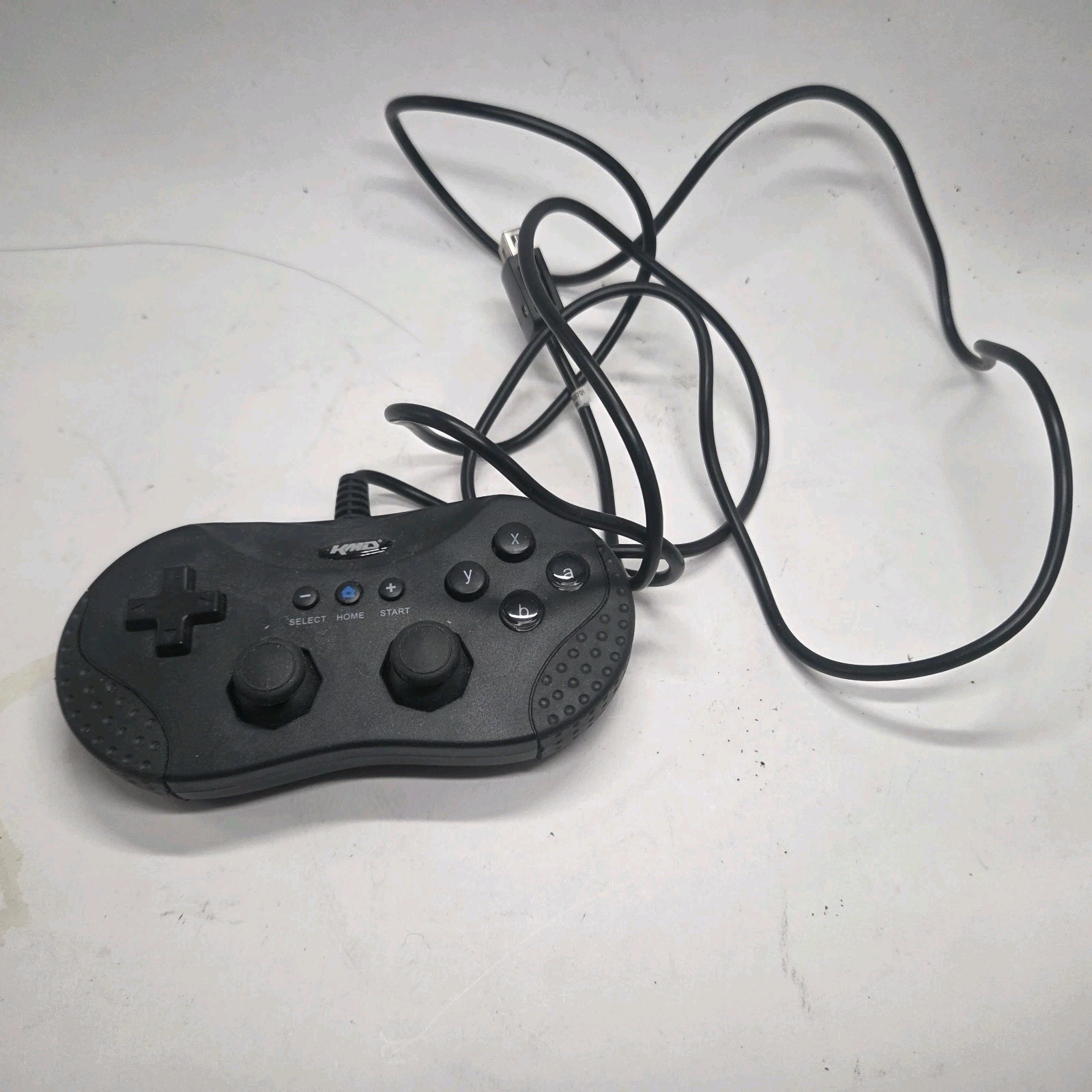 KMD Black Wired Classic Pro Controller Gamepad Joypad Classic Wii U/Wii Remote