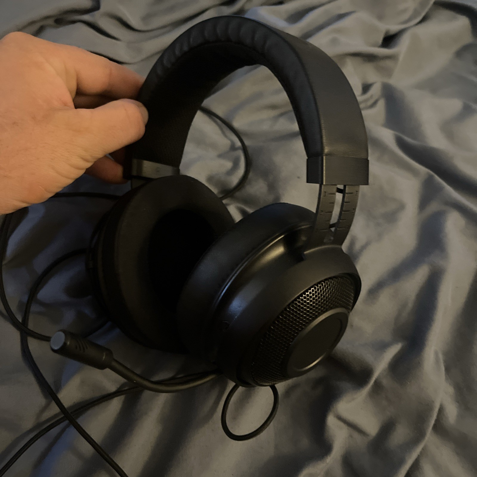 Razer Kraken Multi Platform Wired Gaming Headset 7.1 Surround Sound Ultra-Light