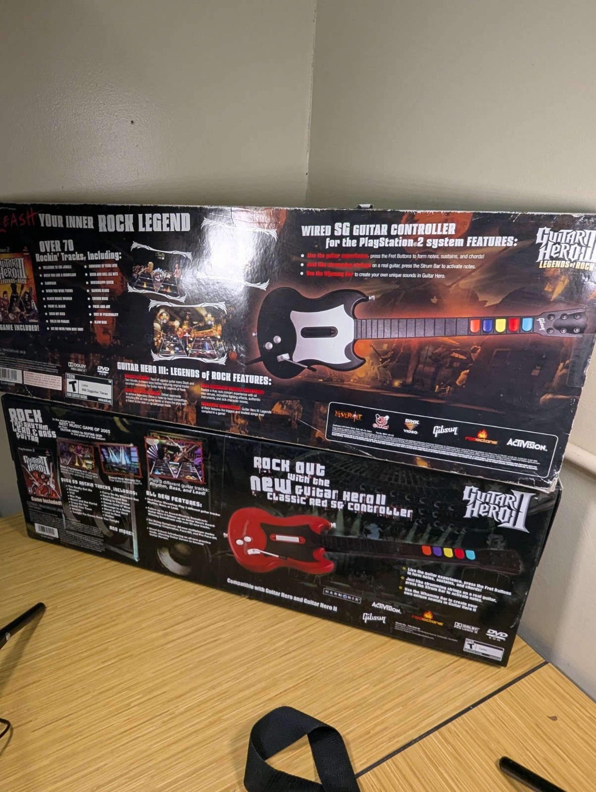 Lot of 2 Guitar Hero GS Gibson Red Octane PS2 Wired Controller PSLGH Black Red