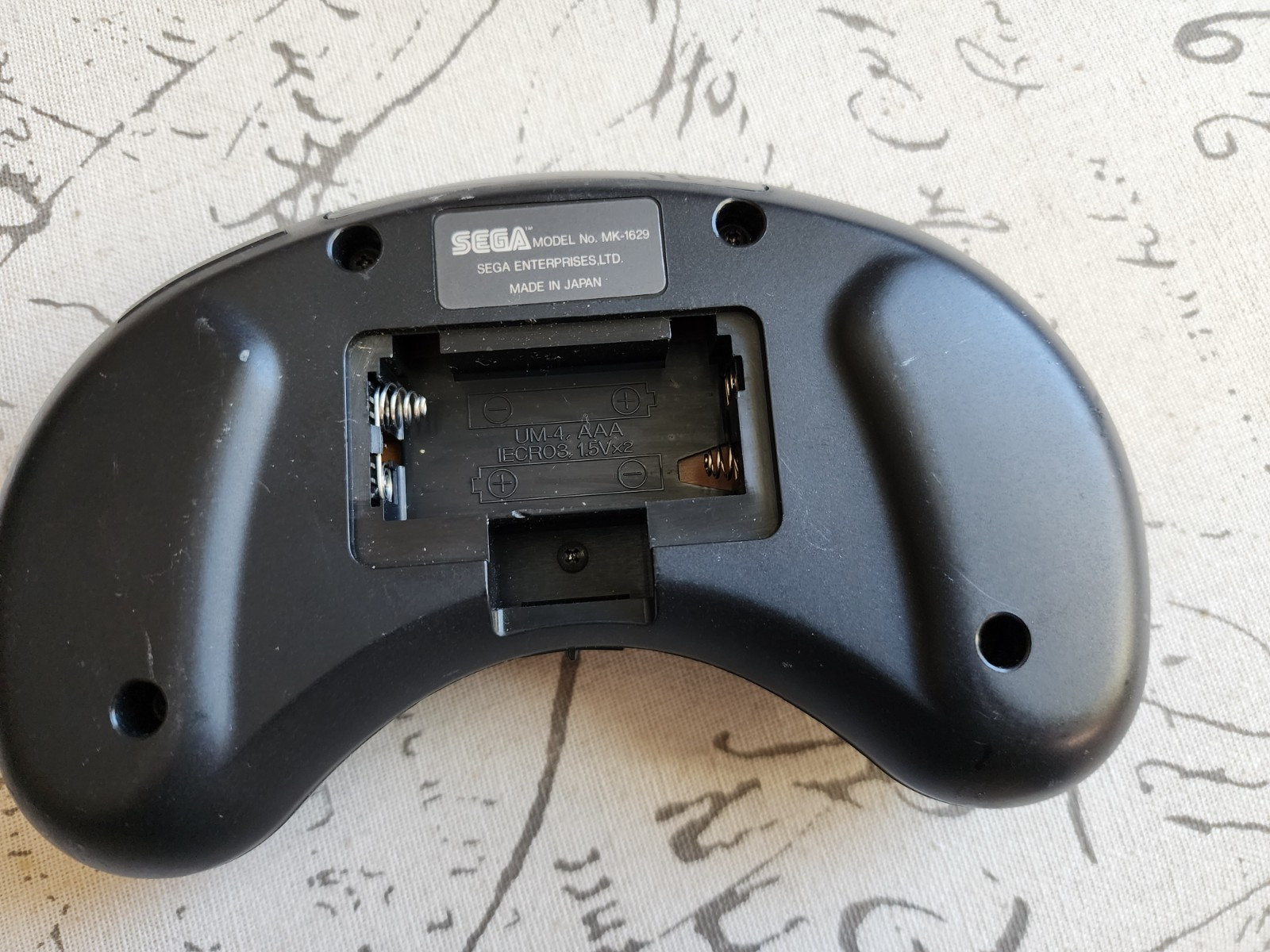 Sega Genesis Wireless Receiver and controller Mk-1648