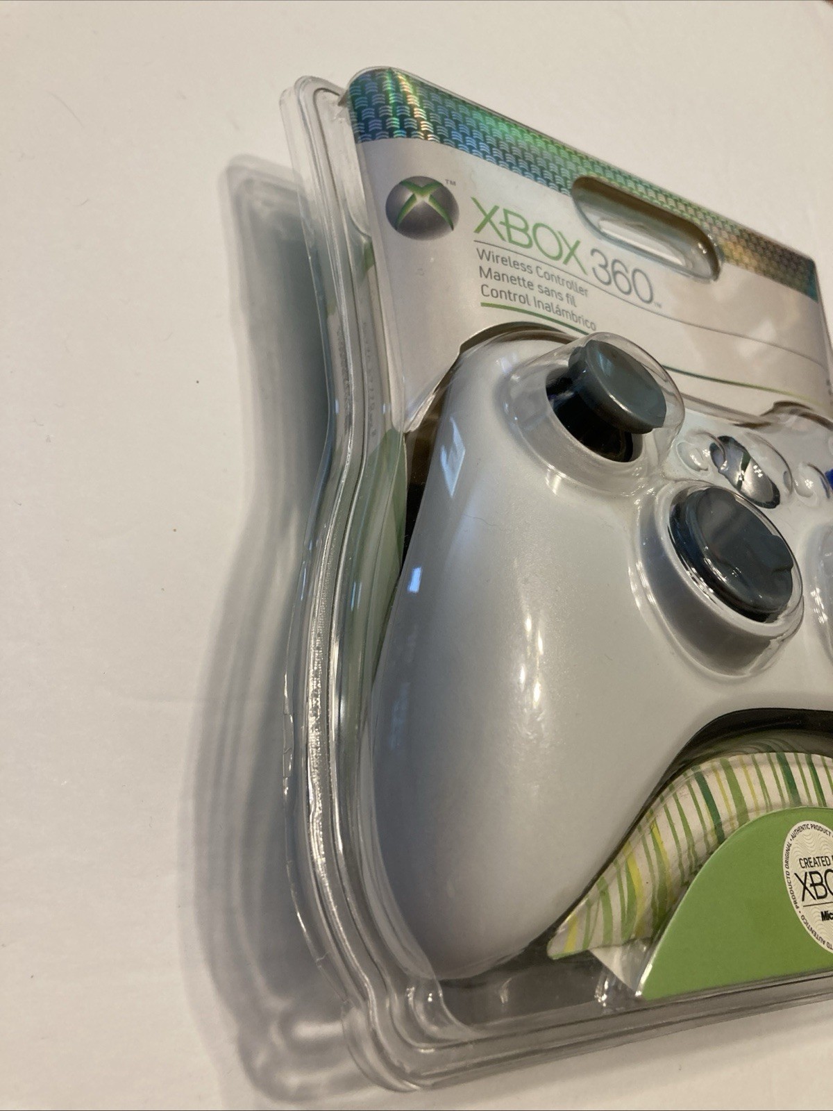 Microsoft Xbox 360 OEM Wireless White Controller 84F-00001
