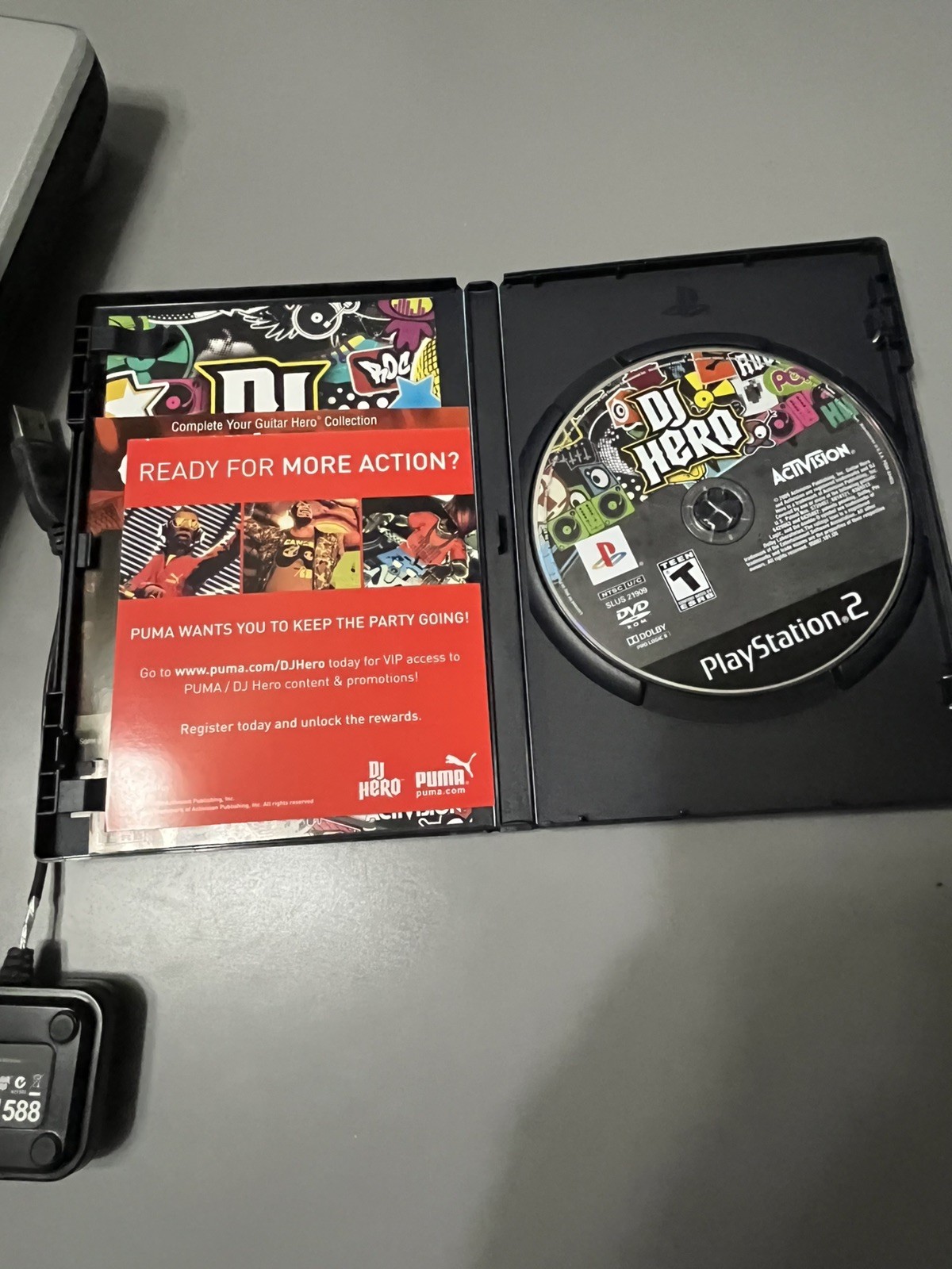 DJ Hero Wireless Turntable PS2, game and Dongle!