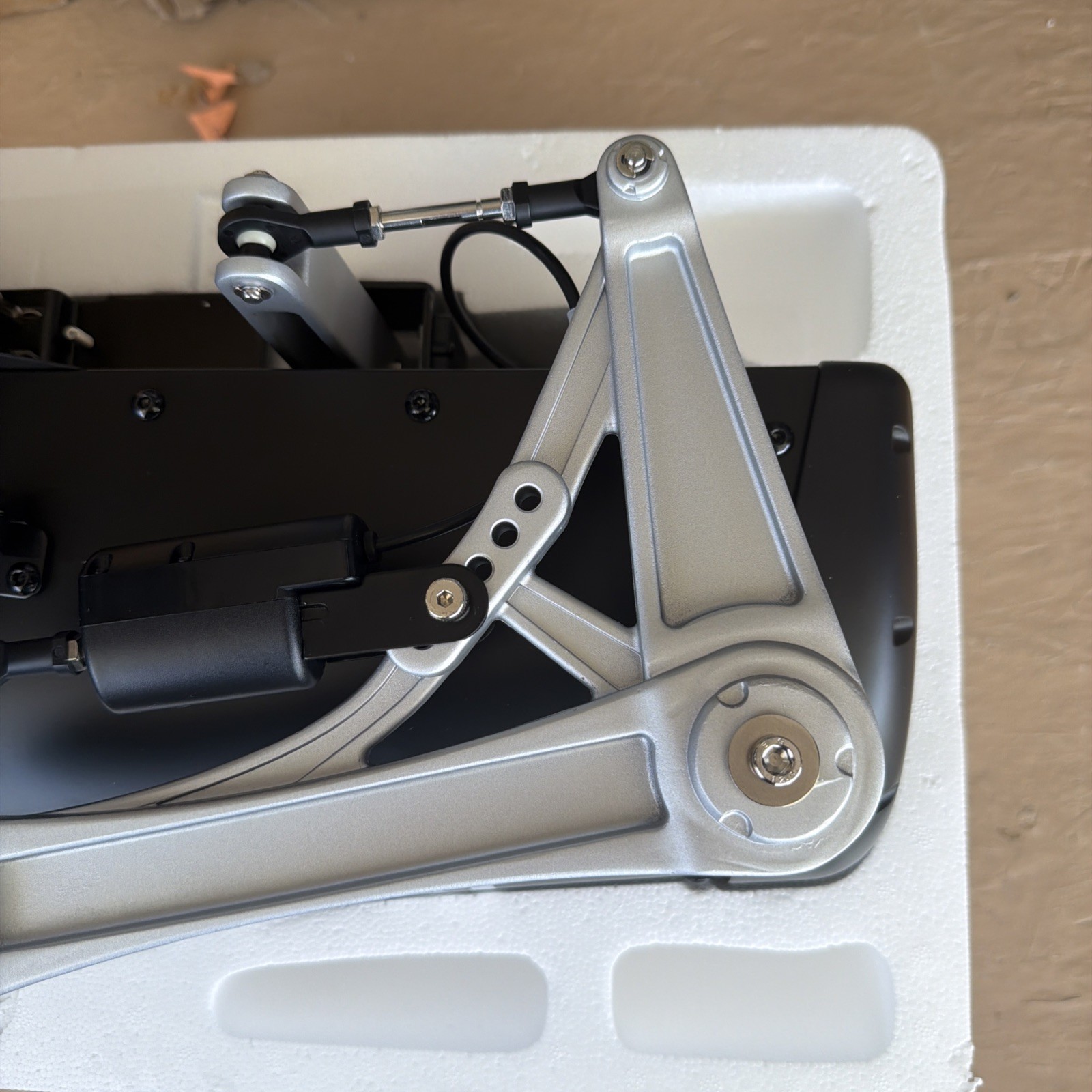 Thrustmaster TPR Pendular Rudder Black/Silver, PC Model #2960809