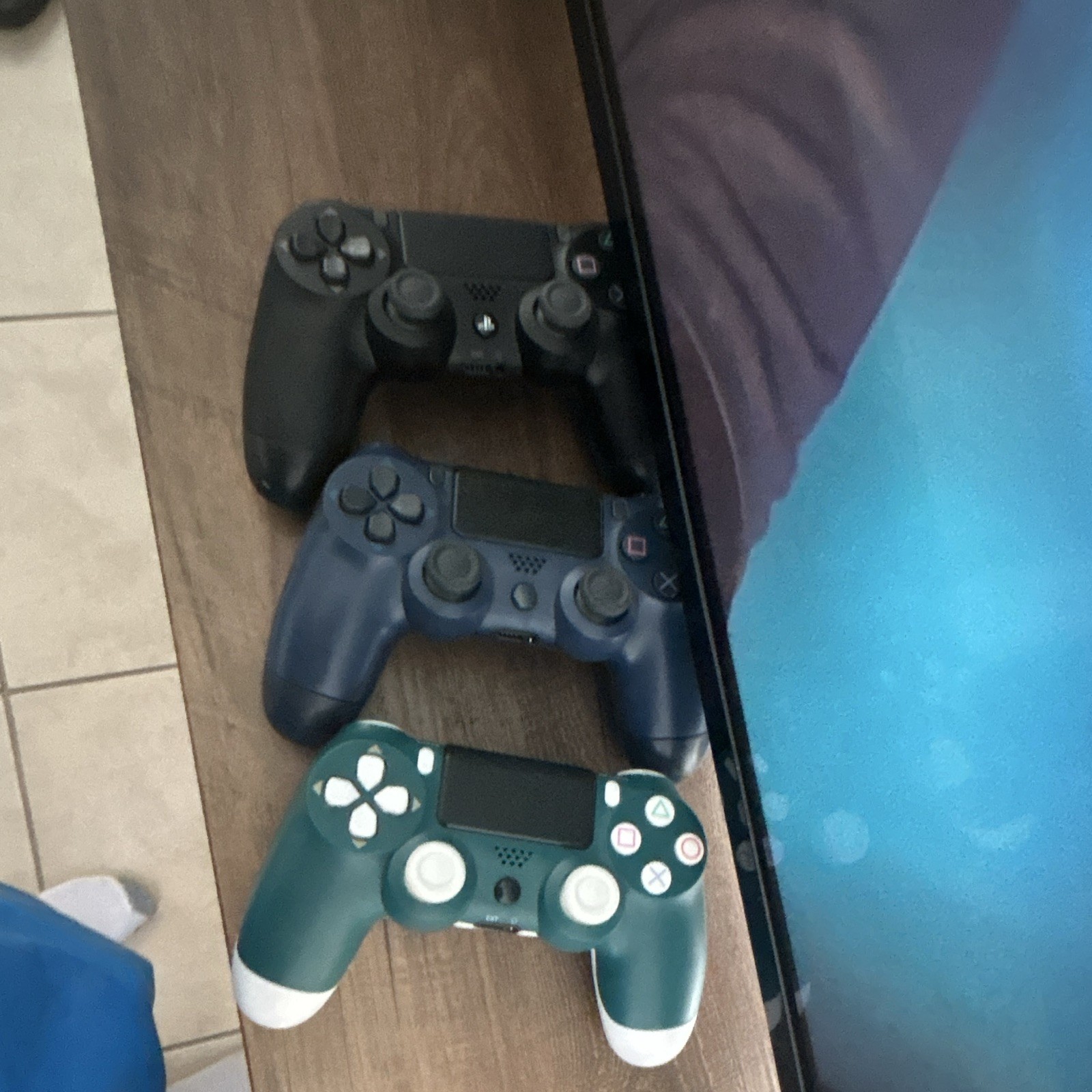 Sony DualShock 4 Wireless PS4 Controller Lot of 3 w/ Touchpad Multicolor