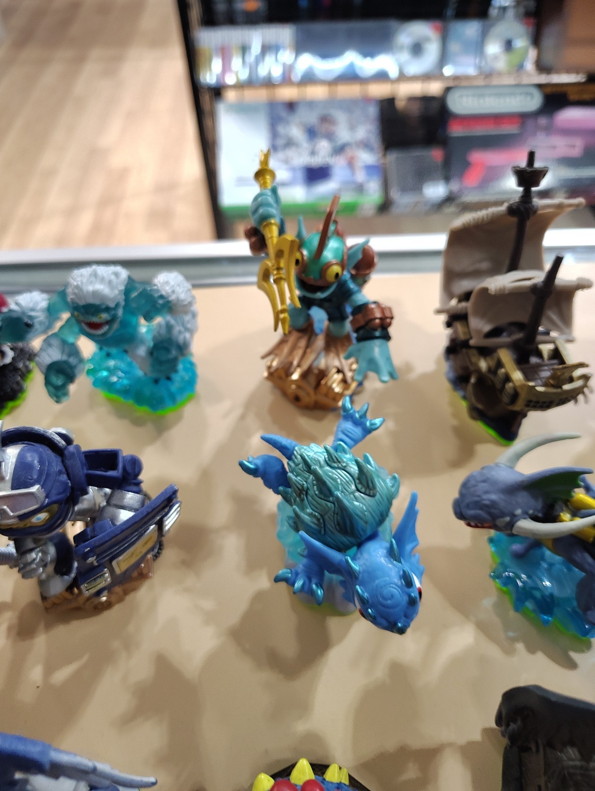 SkyLander Mixed Lot x 20 (E)
