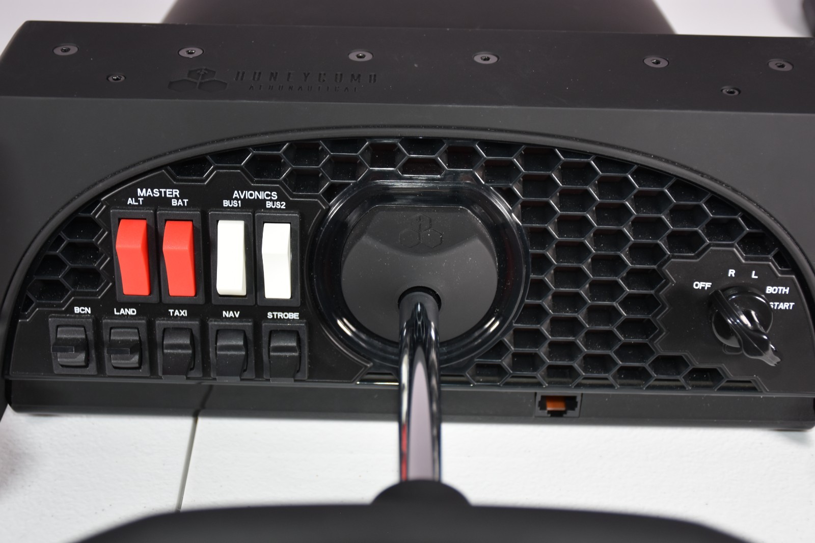 Honeycomb Aeronautical Alpha Flight Controls Yoke & Switch Panel