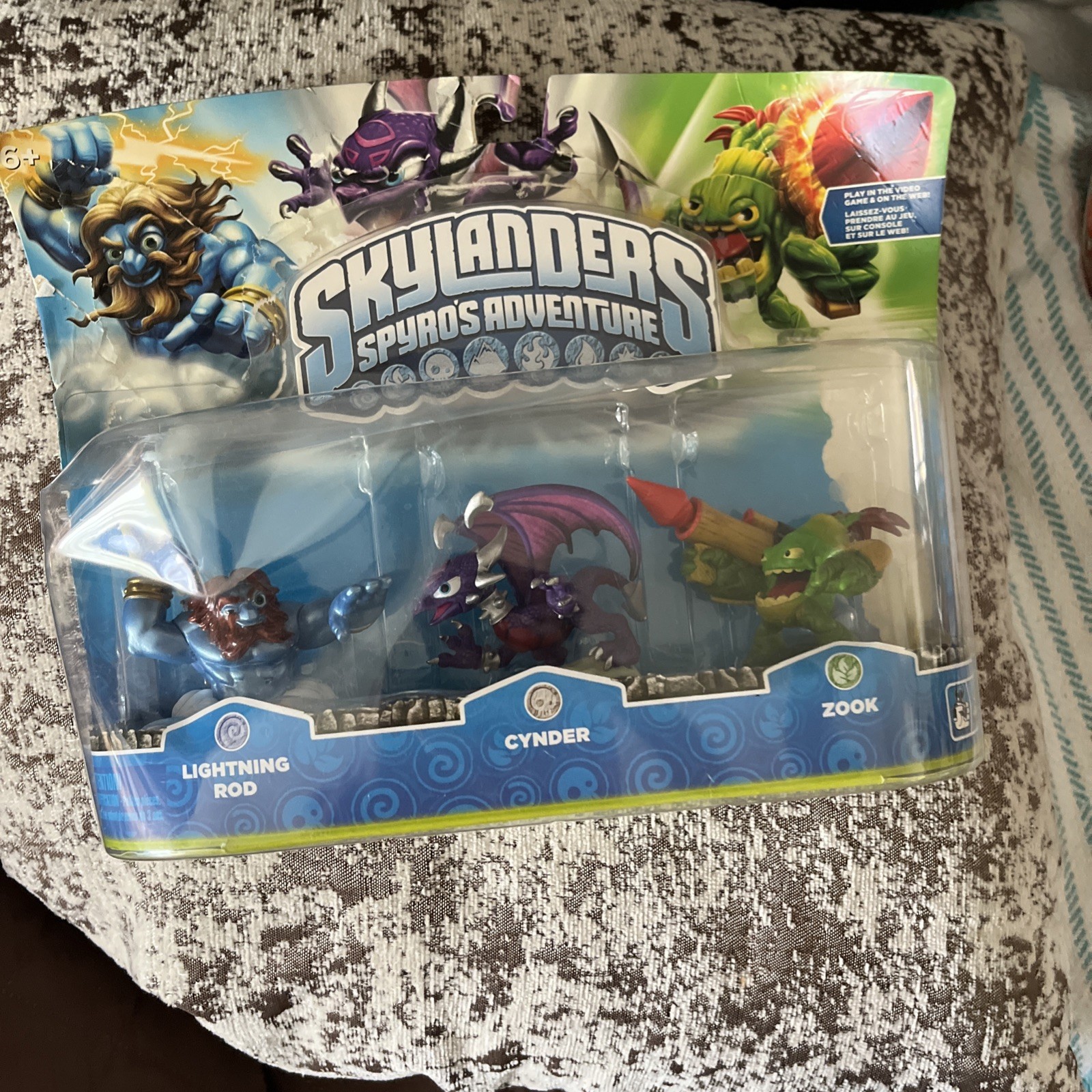 Skylanders Spyro’s Adventure Character 3-Pack__LIGHTNING ROD_CYNDER_ZOOK_New_MIP