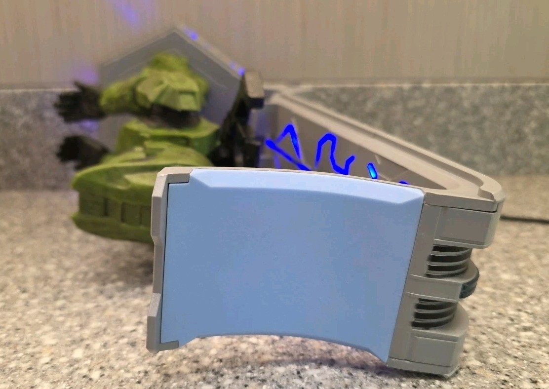 Cable Guys Halo Master Chief Deluxe Edition Game Controller Stand Mount 12″ 2022