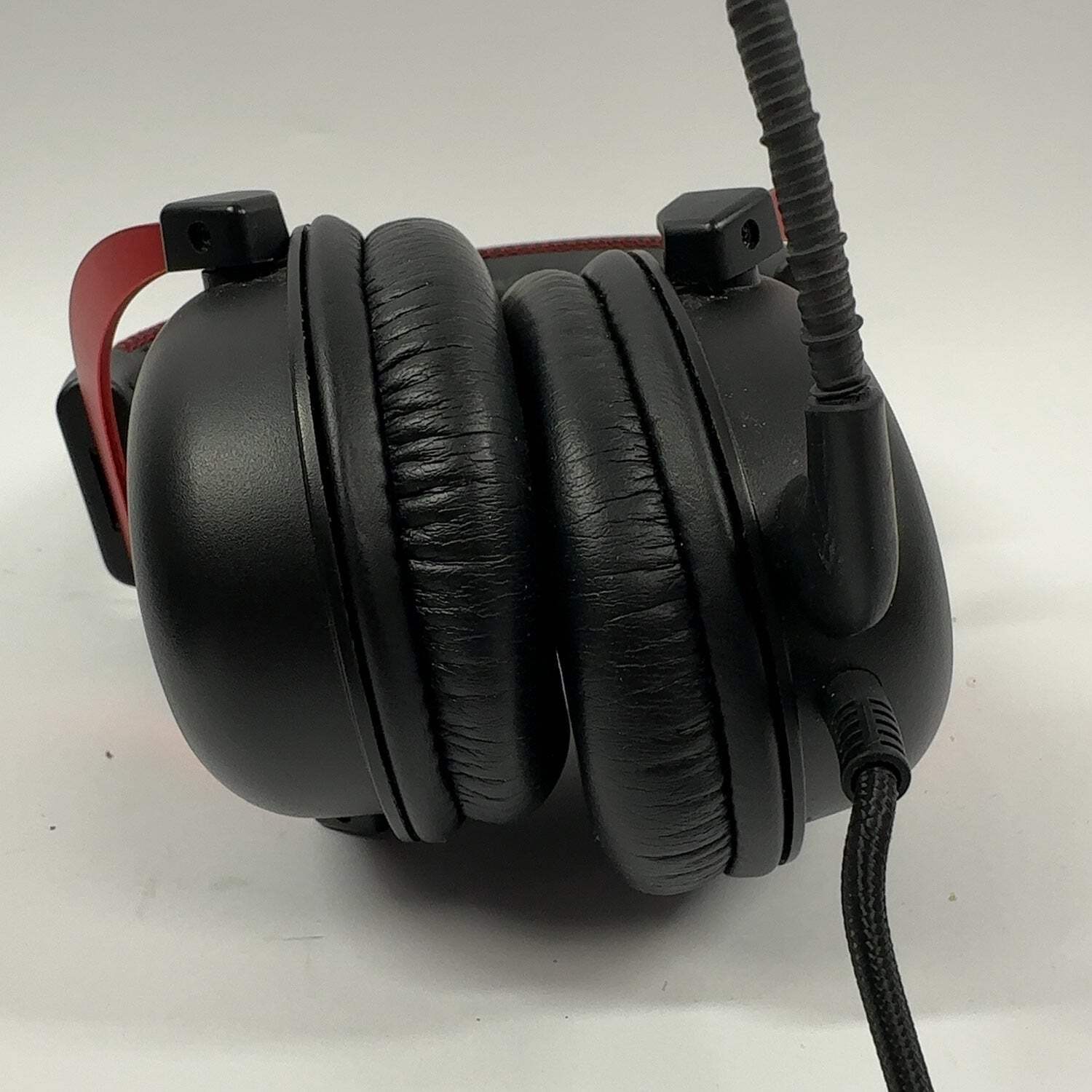 Kingston Hyper X Cloud II Over Ear Gaming Headset Black/Red 4P5M1AA