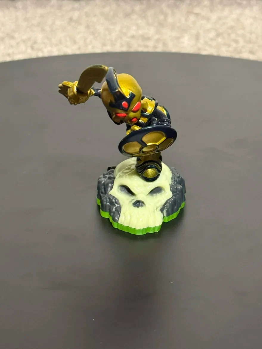 Pick Your Skylander Legendary Variants!