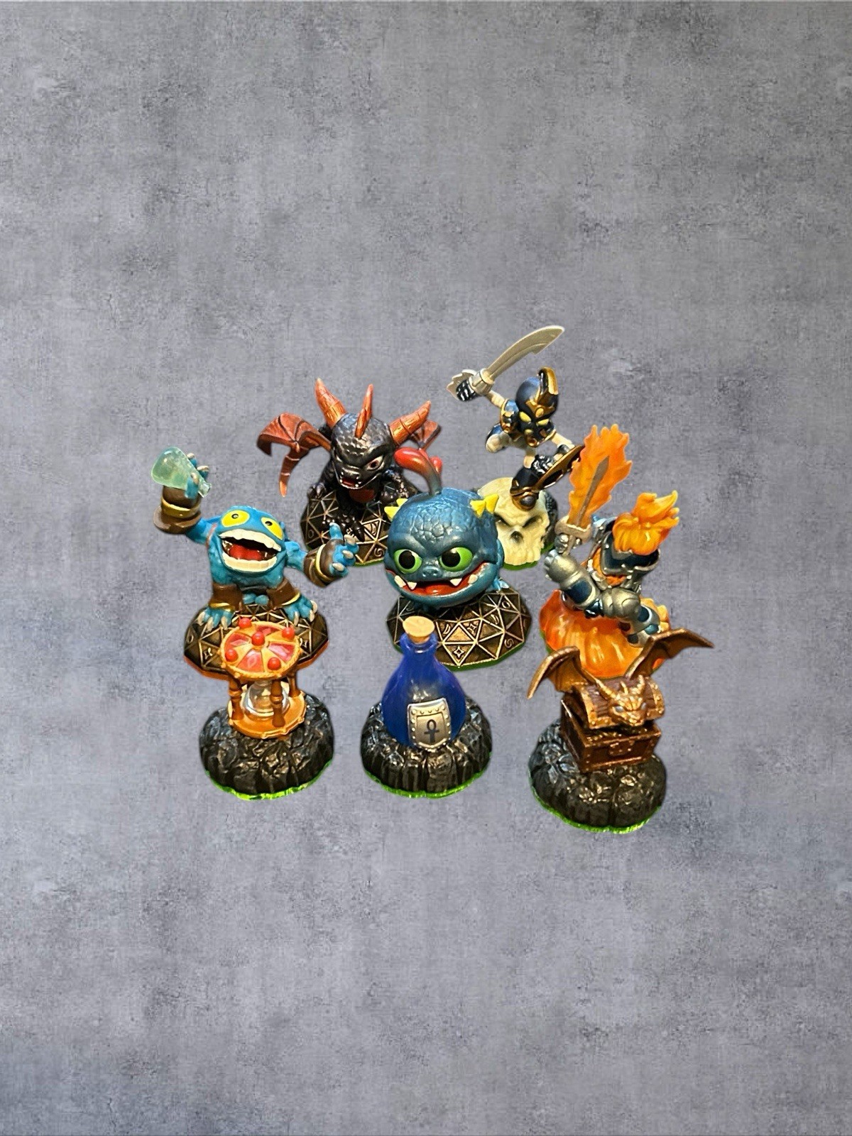 Skylanders Figures Lot Bundle w/ Accessories Items Video Game Mix Characters