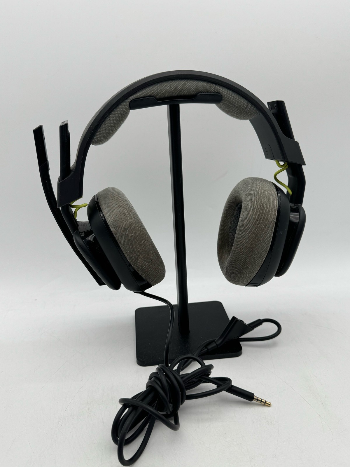ASTRO Gaming A10 Gen 2 Wired Gaming Headset PlayStation Xbox Switch Black