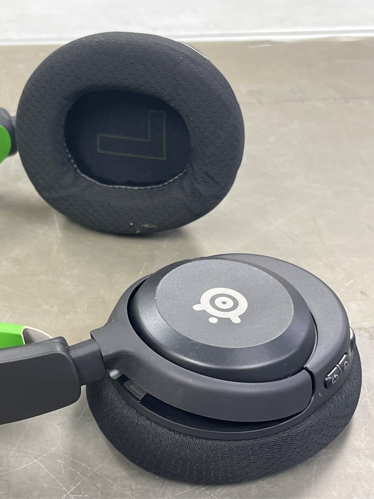 SteelSeries Arctis Nova 5X Wireless Gaming Headset — Xbox, PC, PlayStation, Ni 1
