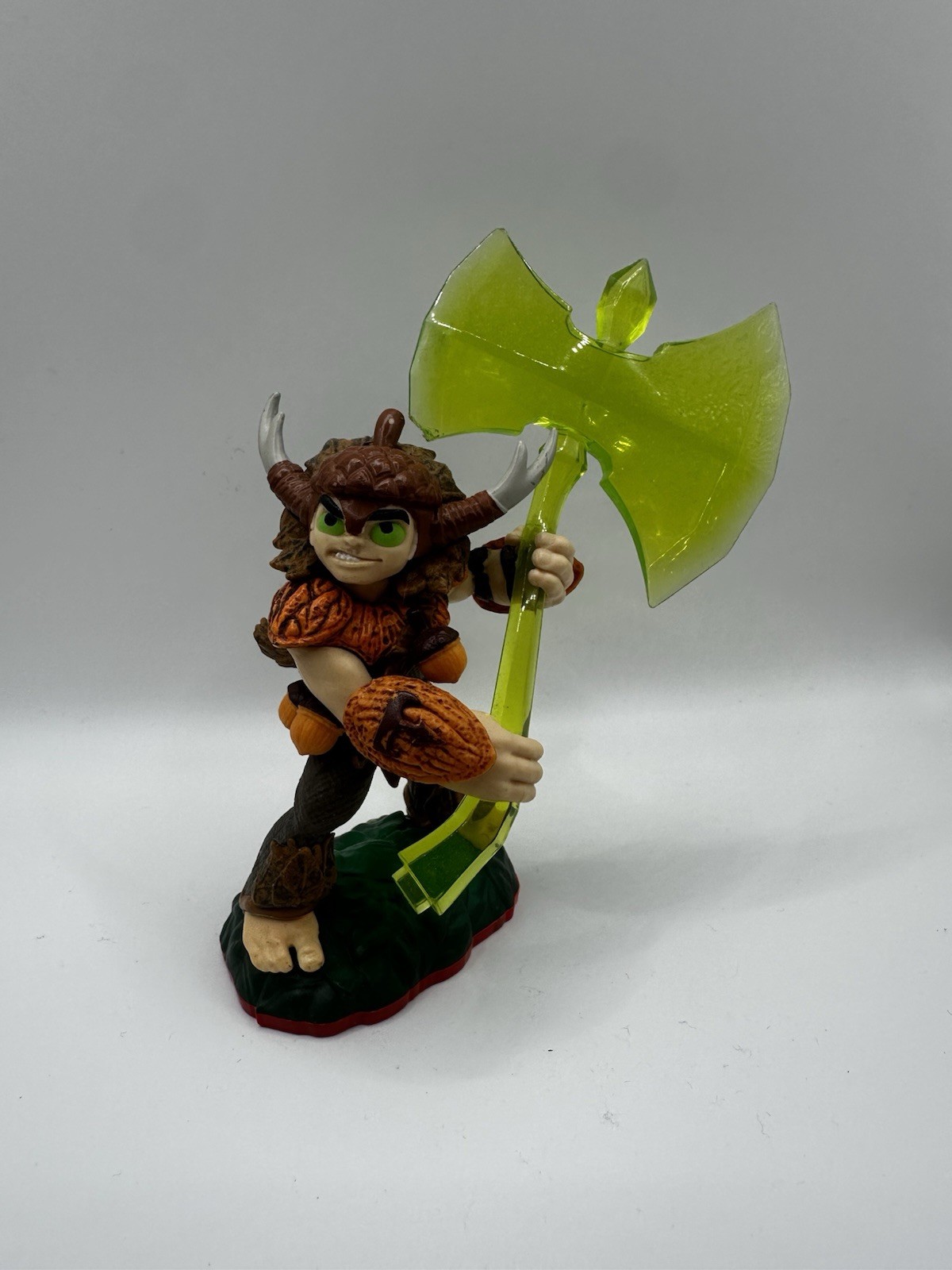 Skylanders Trap Team Master Bushwhack Game Character Figure