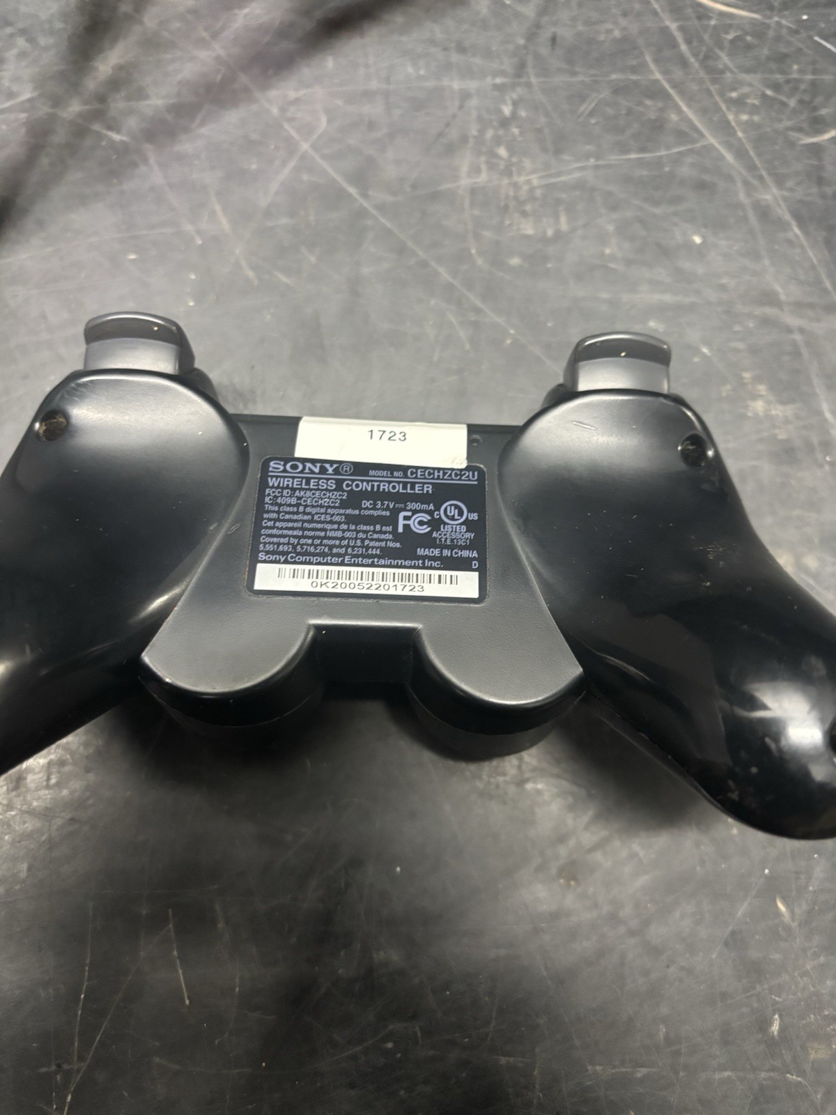 Sony PlayStation DualShock 3 Wireless Controller – Black (CECHZC2U)