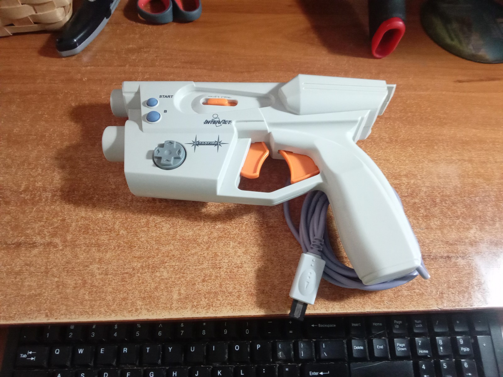 Sega Dreamcast Interact Starfire Light Blaster Gun *TESTED / READ*