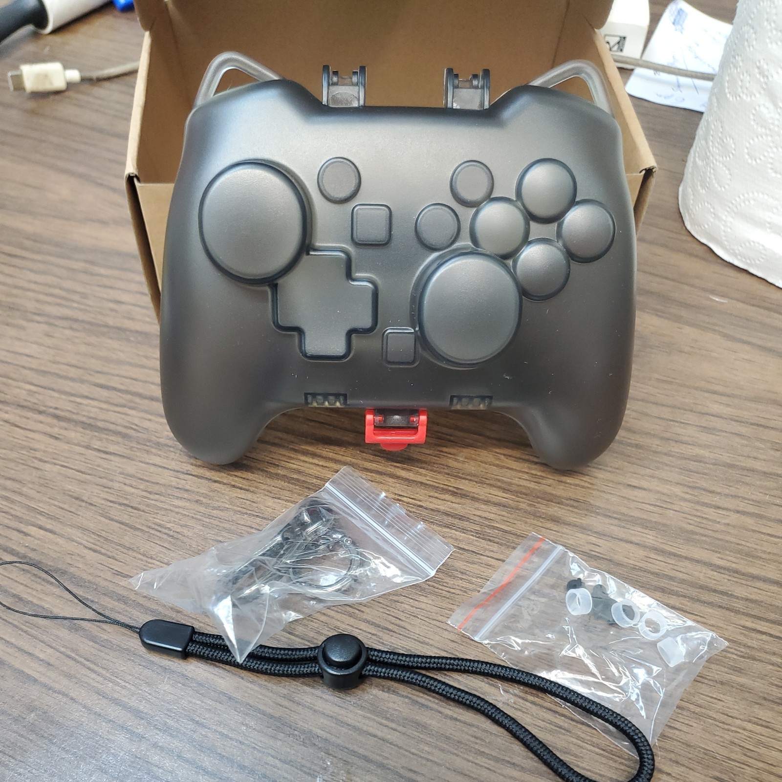 TIILETZOTE, Open Box Special! Switch 2 Pro Controller Case clear black