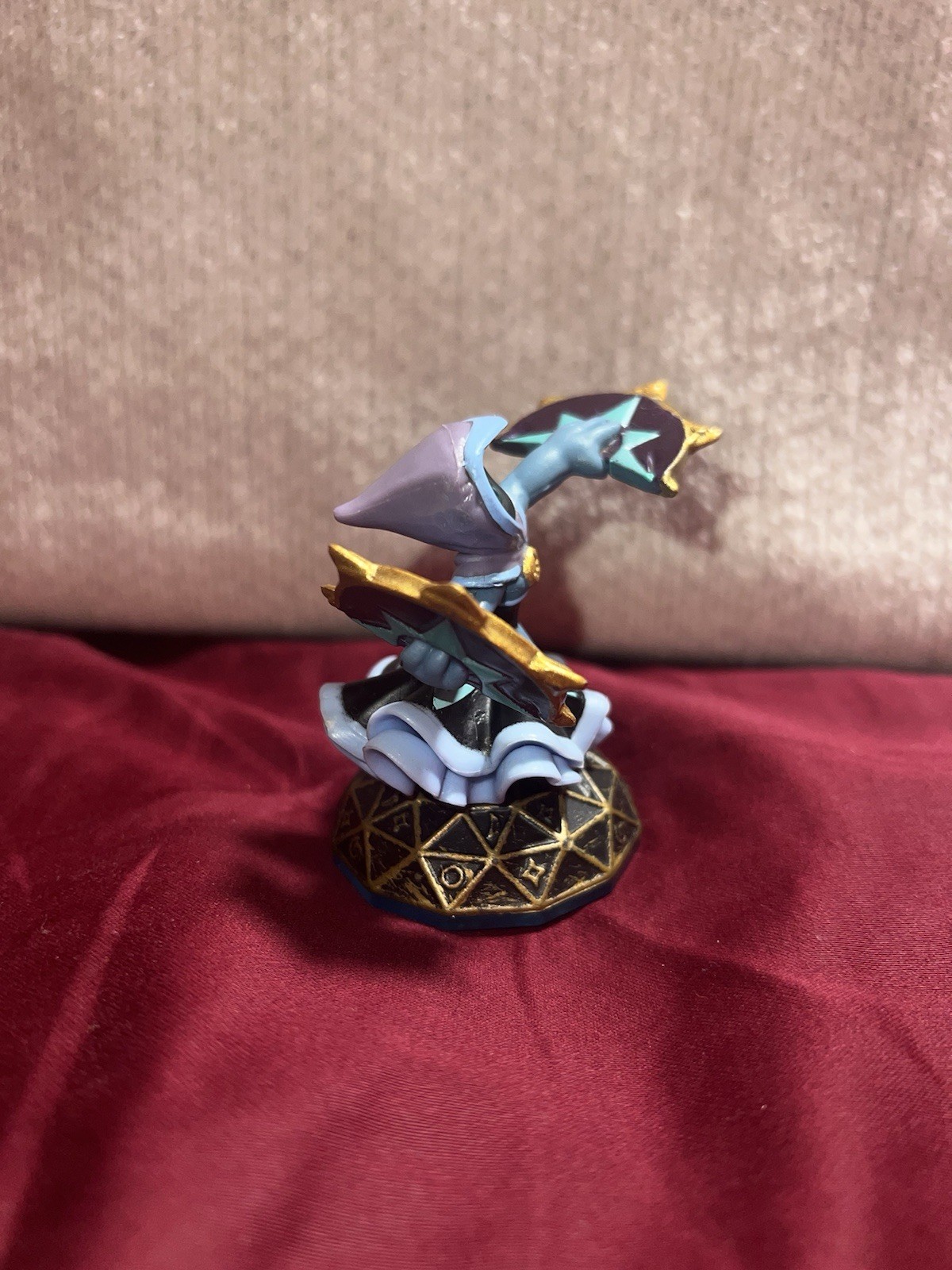 Skylanders Swap Force Lightcore Star Strike