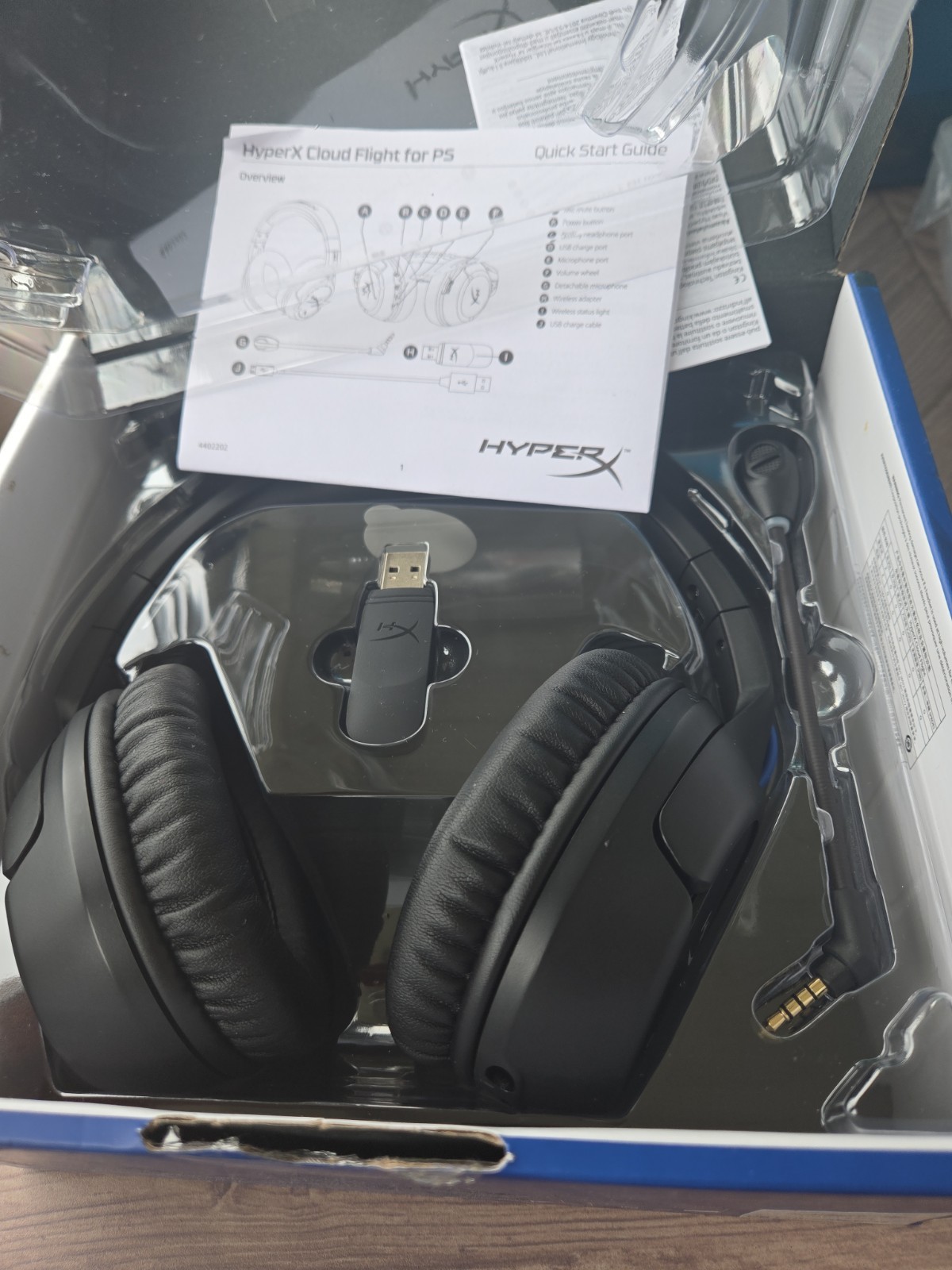HyperX Cloud Flight Wireless Headphones Headset Black/Blue PS5 PS4 Gaming SEALED