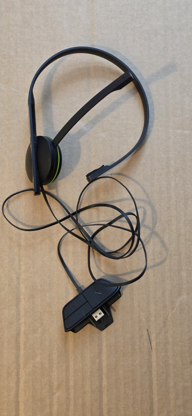 Genuine OEM Xbox One Black/Green Headset – 1564