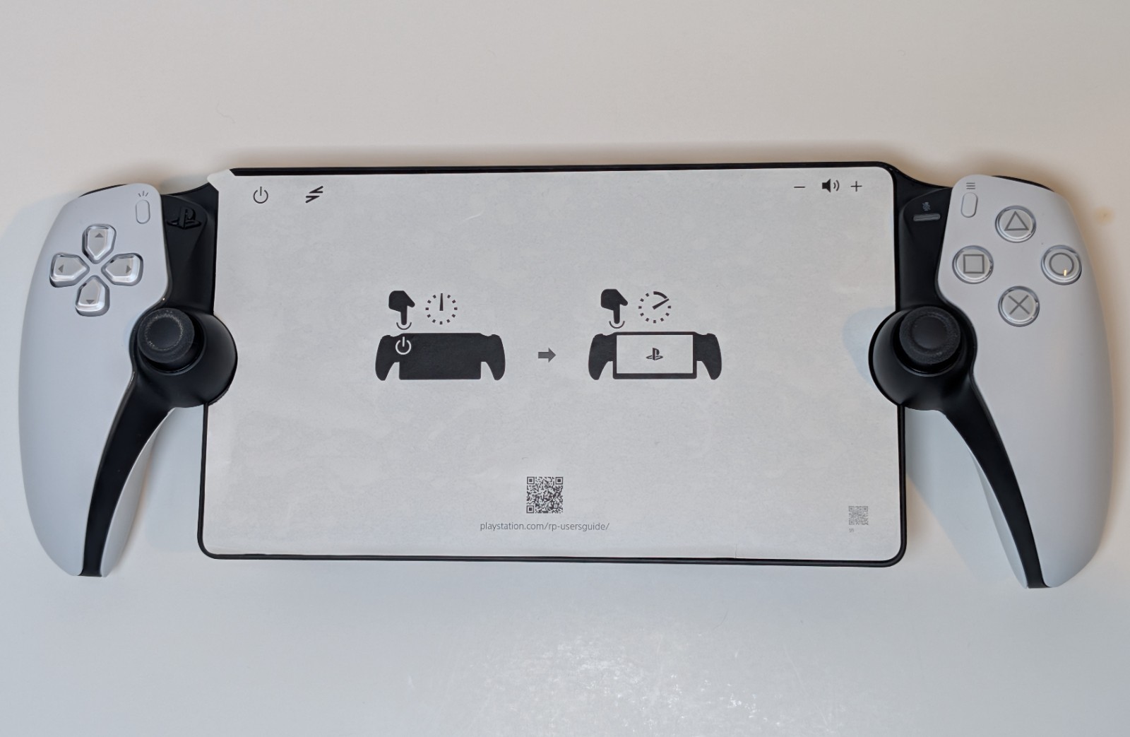 Sony PlayStation Portal Remote Player PS5 Handheld 8″ LCD Wi-Fi Device. ~474~