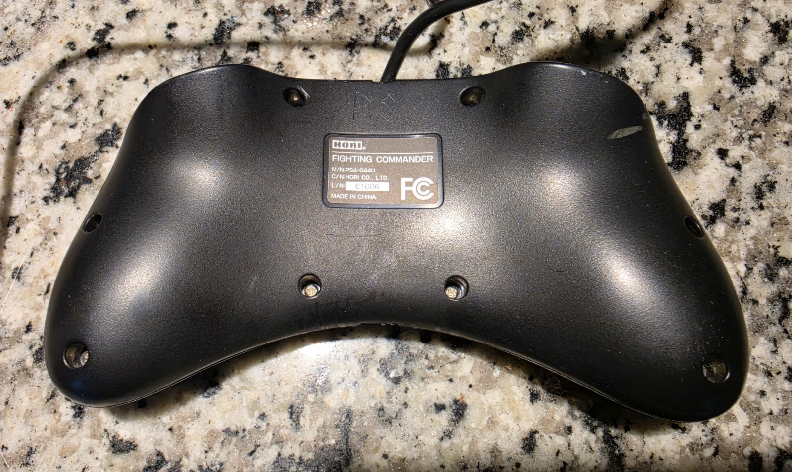 Hori Fighting Commander Controller Black – PS4 PS3 PC (PS4-044U) Tested!
