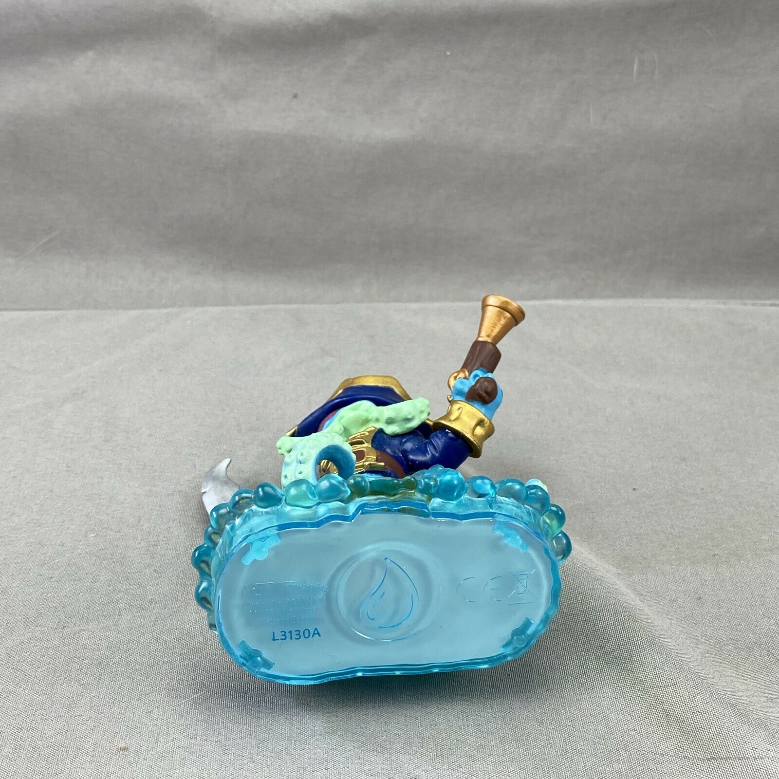 SKYLANDERS SWAP FORCE – *SWAPPABLE* WASH BUCKLER Loose Figure NO CARD