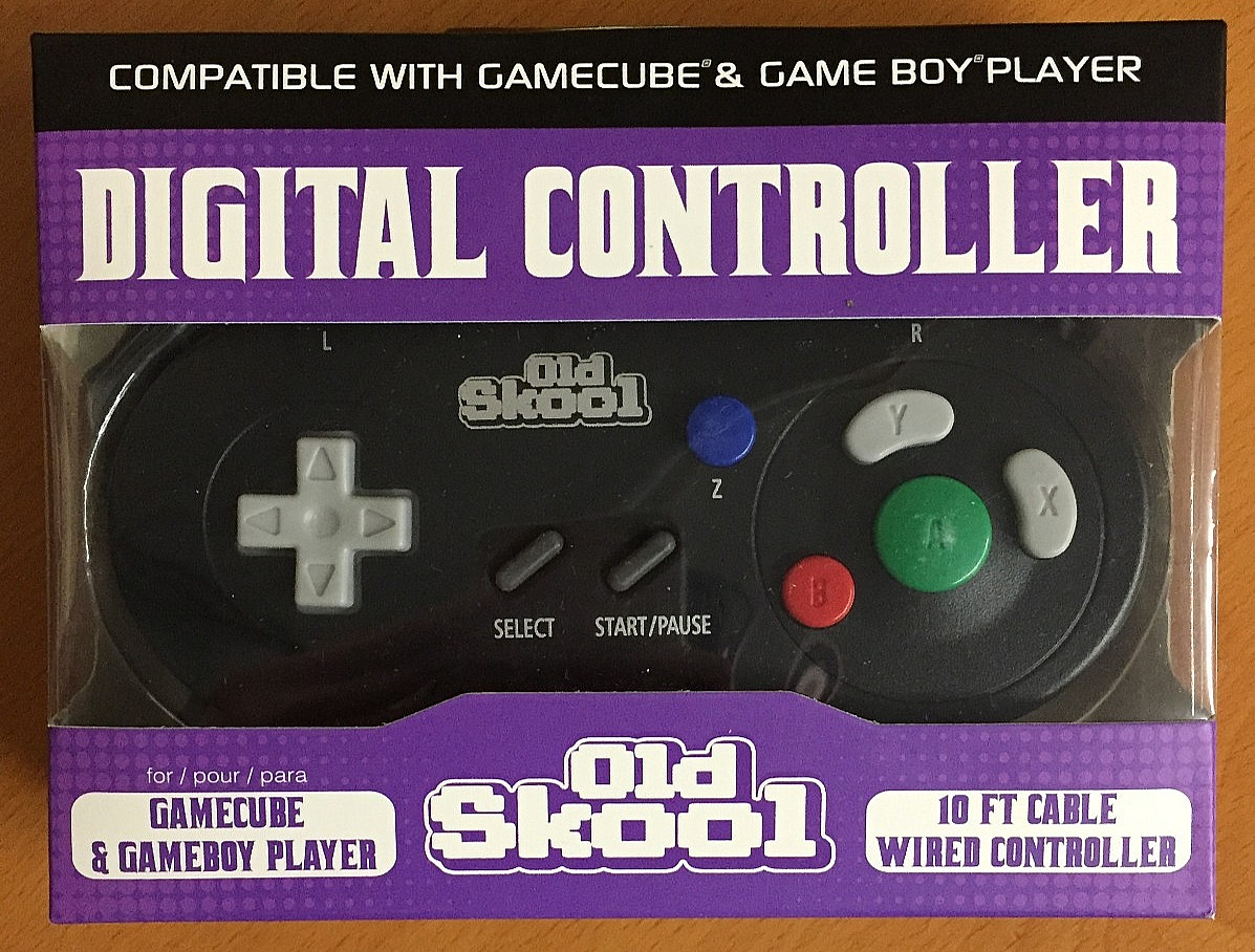 NEW sealed NINTENDO GAMECUBE Digital Controller GAMECUBE Old Skool GAMEPAD Wired