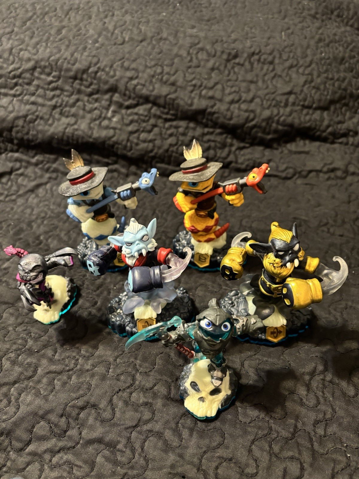 SKYLANDERS SWAP-FORCE CHARACTERS AND GAME!!! (sold individually)
