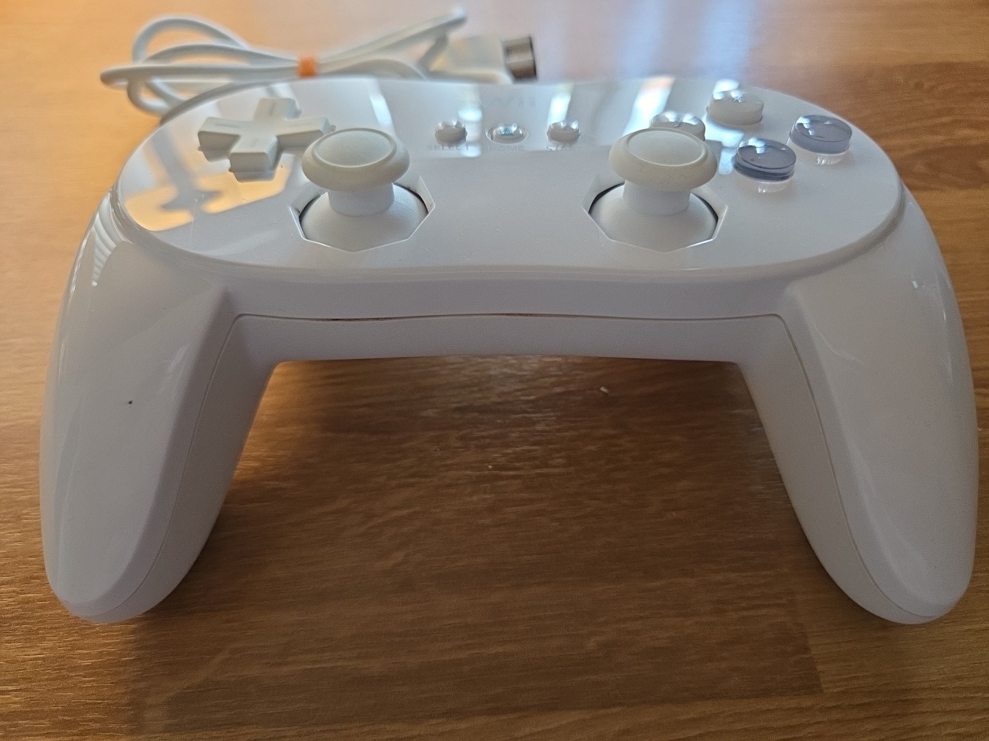 Official Nintendo Wii Pro Controller Classic White RVL-005 OEM TESTED