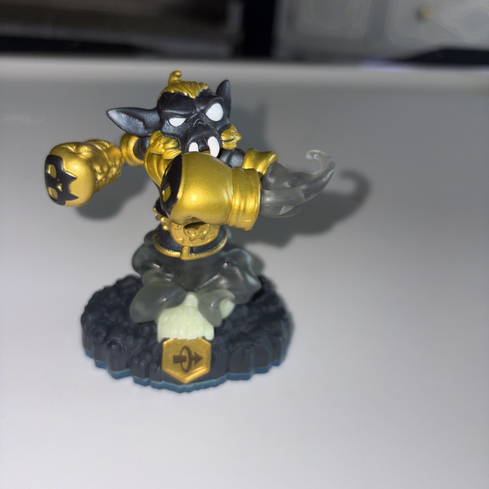 Skylanders Legendary Night Shift (Swap Force) Figure