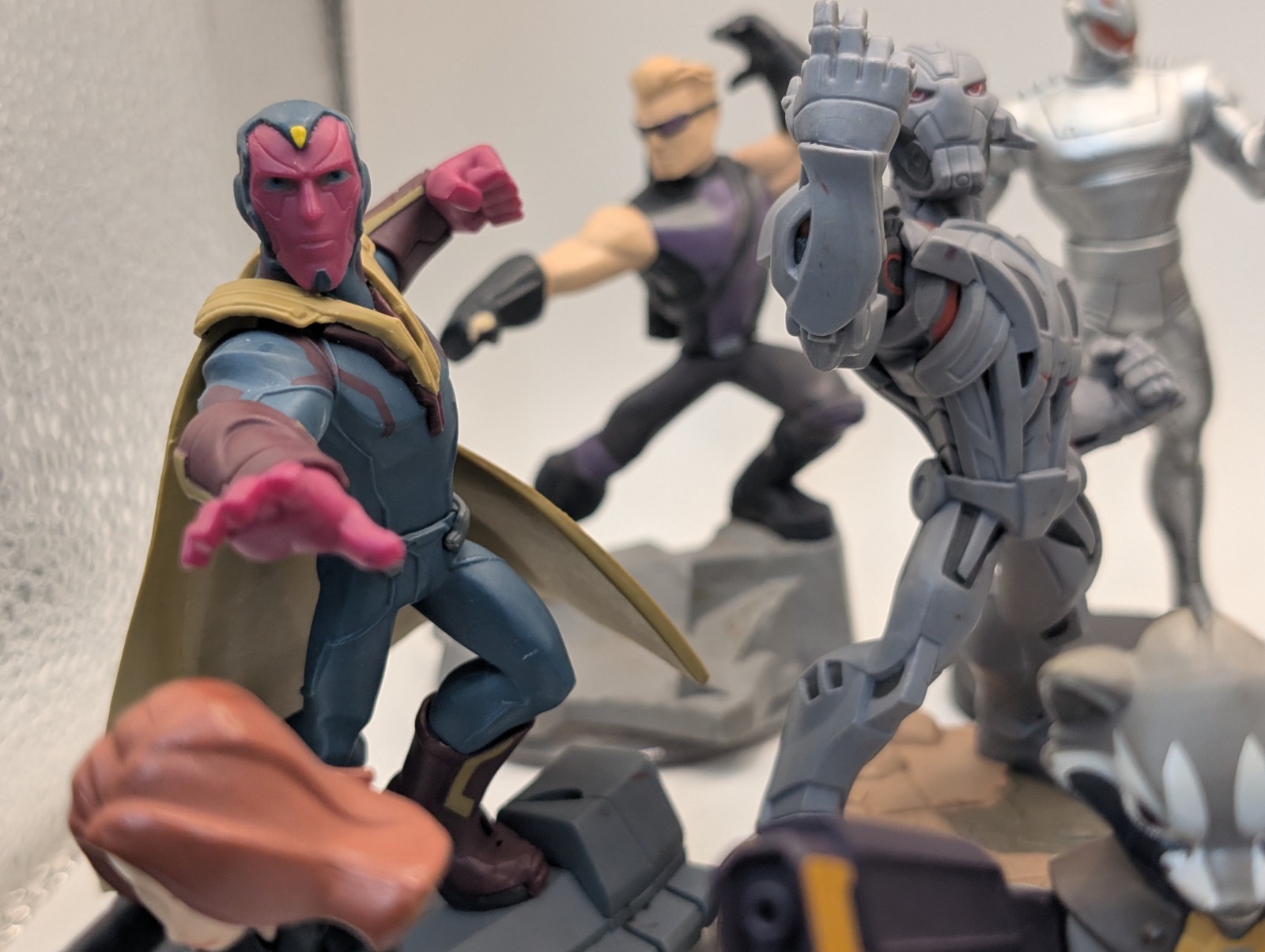 Disney Infinity Marvel Lot 14 Figures Hulk Iron Man Thor Venom Groot + Bonus