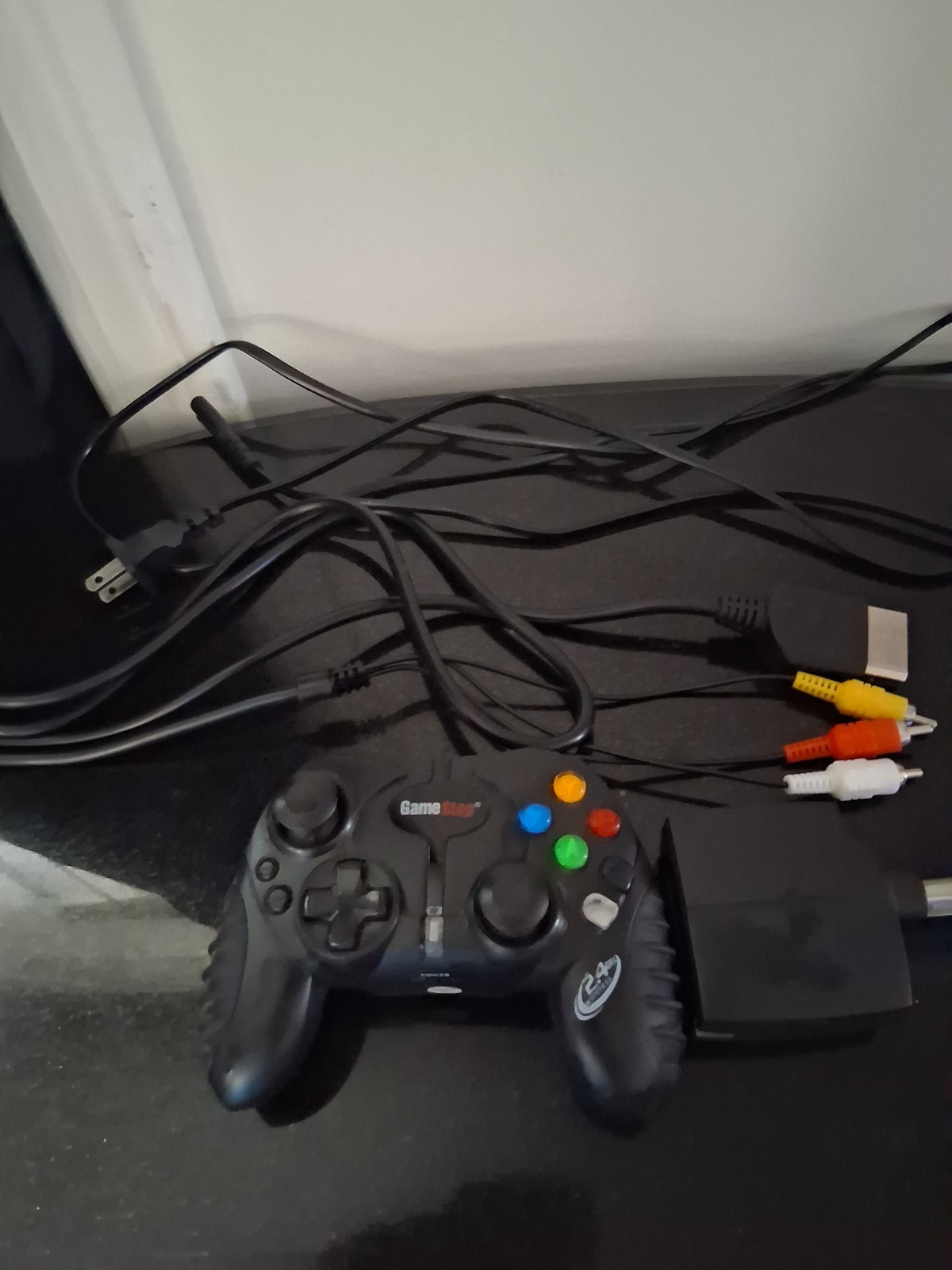 Original XBOX Gamestop Wireless Controller (Untested) & Power, AV Cords Lot