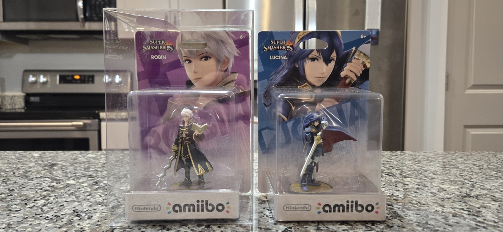 Lucina – Robin Pair of Collectible Nintendo Amiibo Factory Sealed Mint Condition