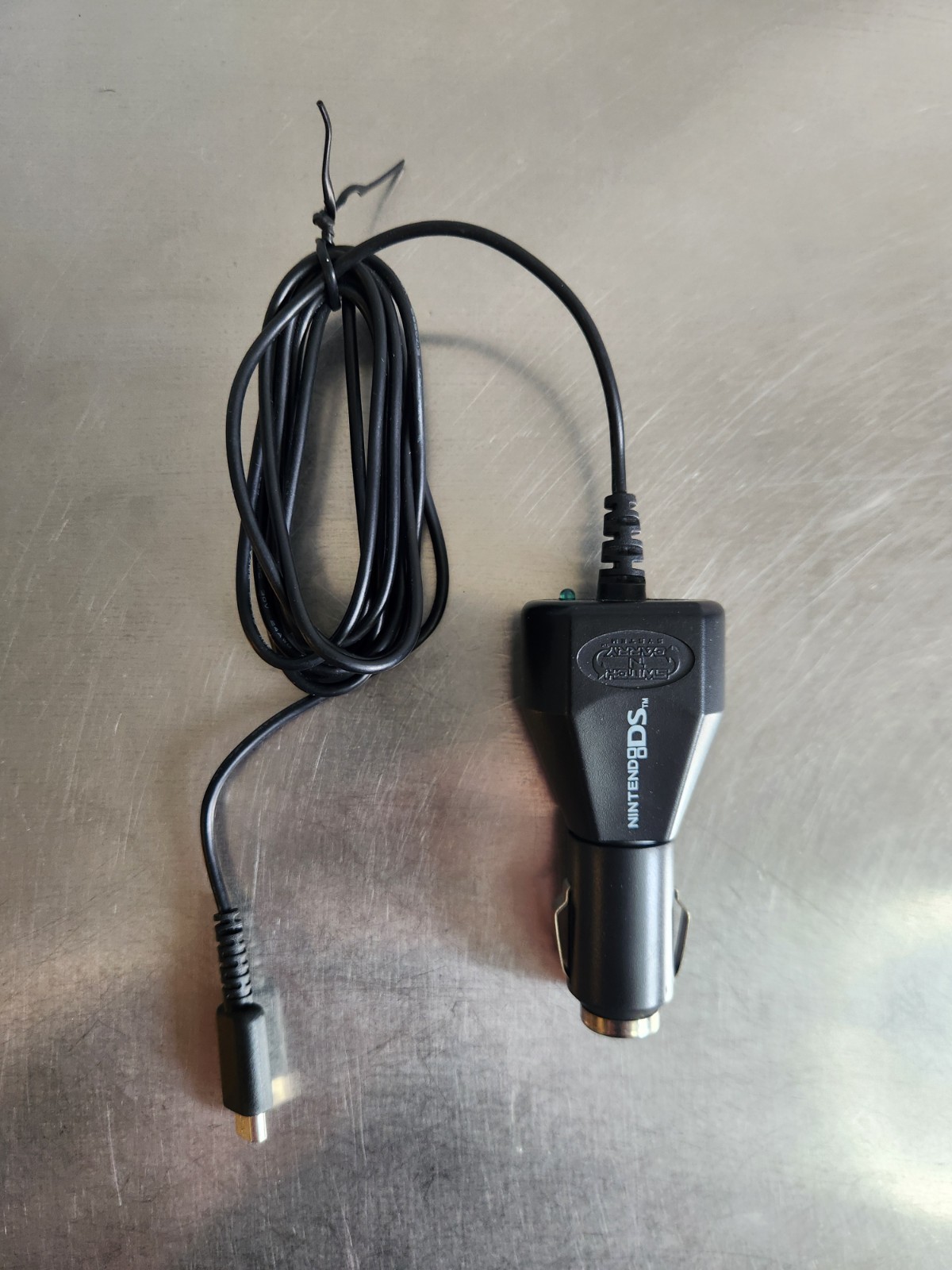 Nintendo DS Car Charger Original Good Condition DC 12v / DC 5.2V 450mA