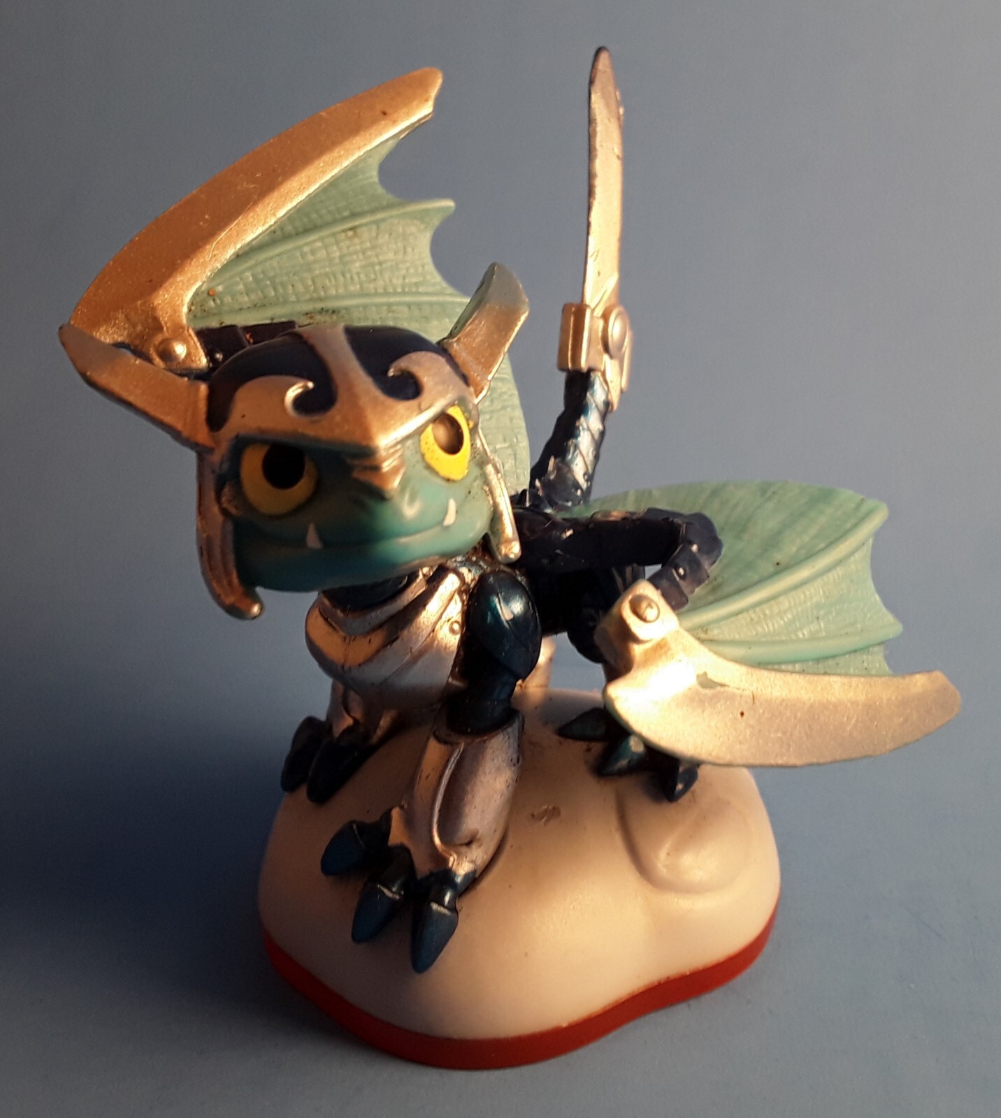 Skylanders Trap Team – BLADES Video Game Character Figure Activision Spyro 3″