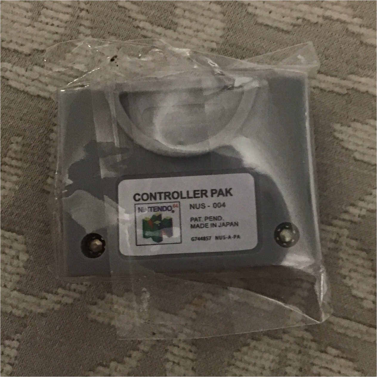 Nintendo Controller Pak NUS-004 4MB Memory Expansion for Nintendo 64 Gray