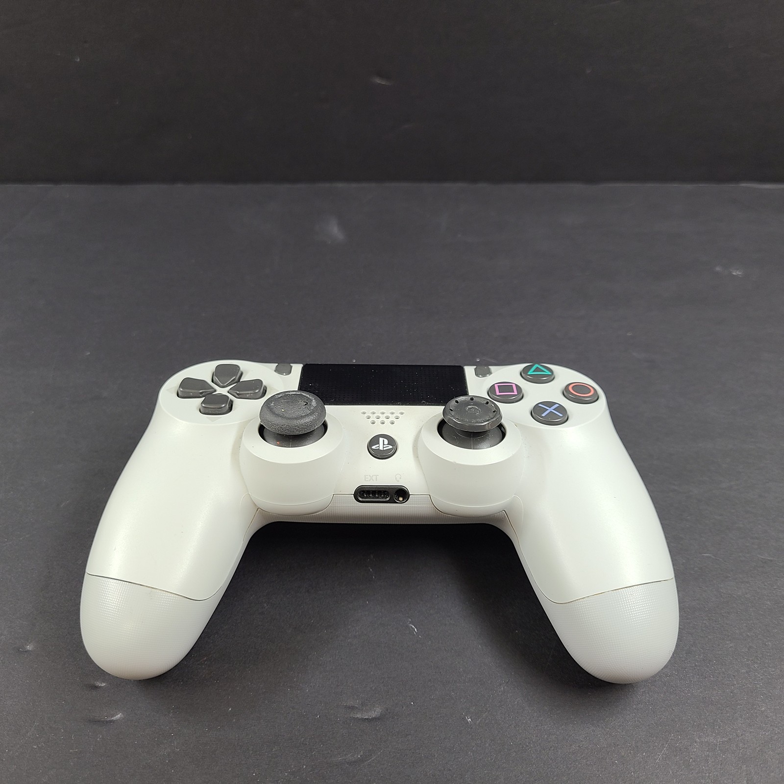 Sony Playstation PS4 DualShock Wireless Controller Glacier White CUH-ZCT2U READ