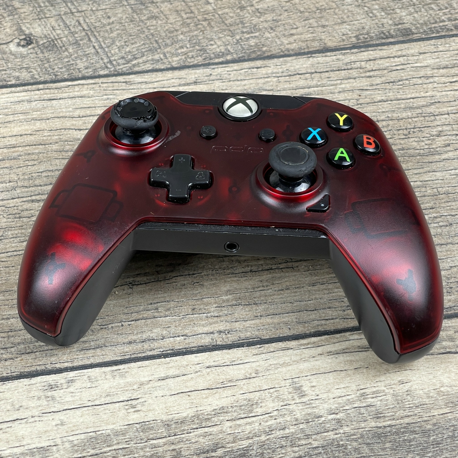 PDP 048-082 Wired Xbox One Gaming Controller Please see Pictures & Description