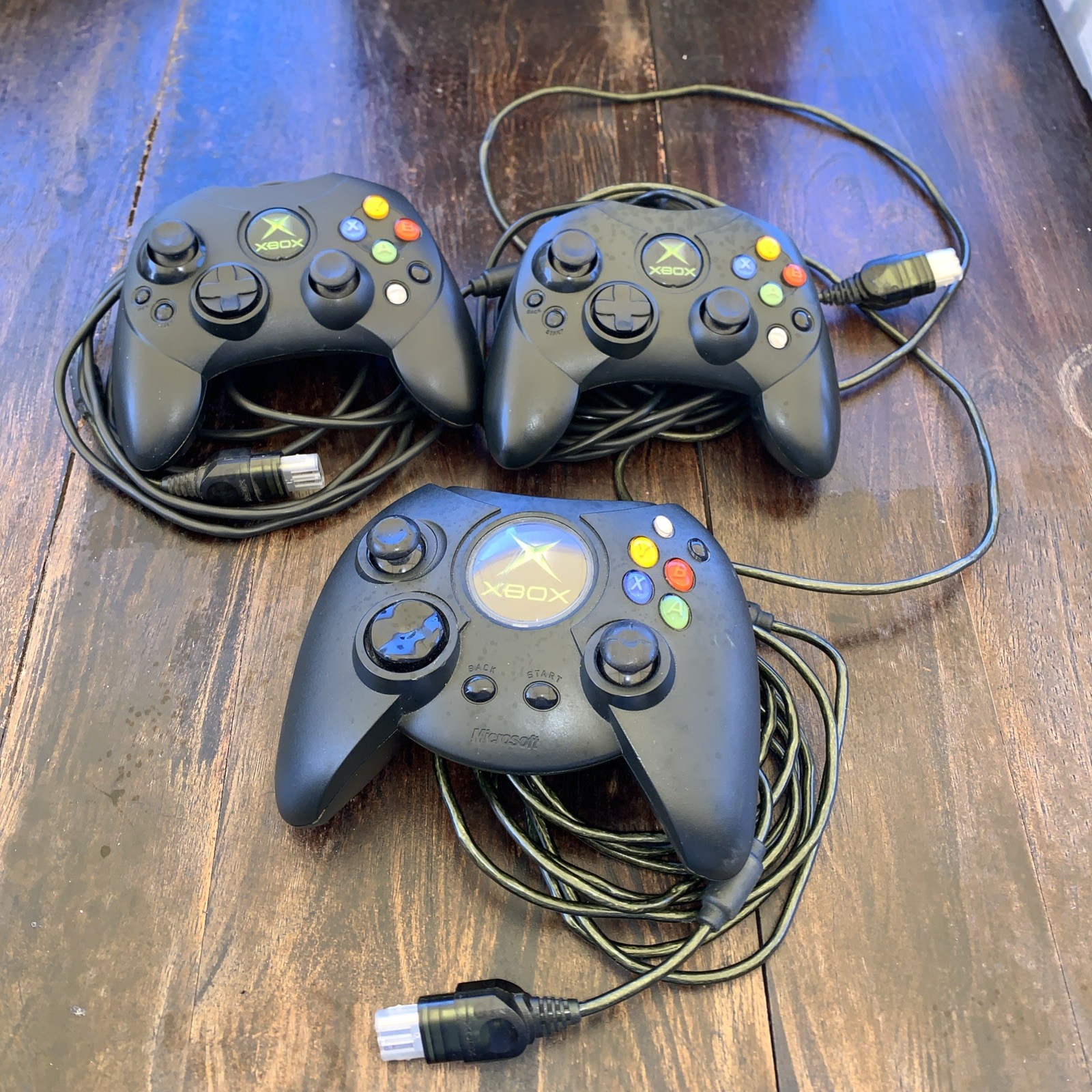 3 Microsoft OEM Genuine Original Xbox Controllers X08 69873 and x8-17160