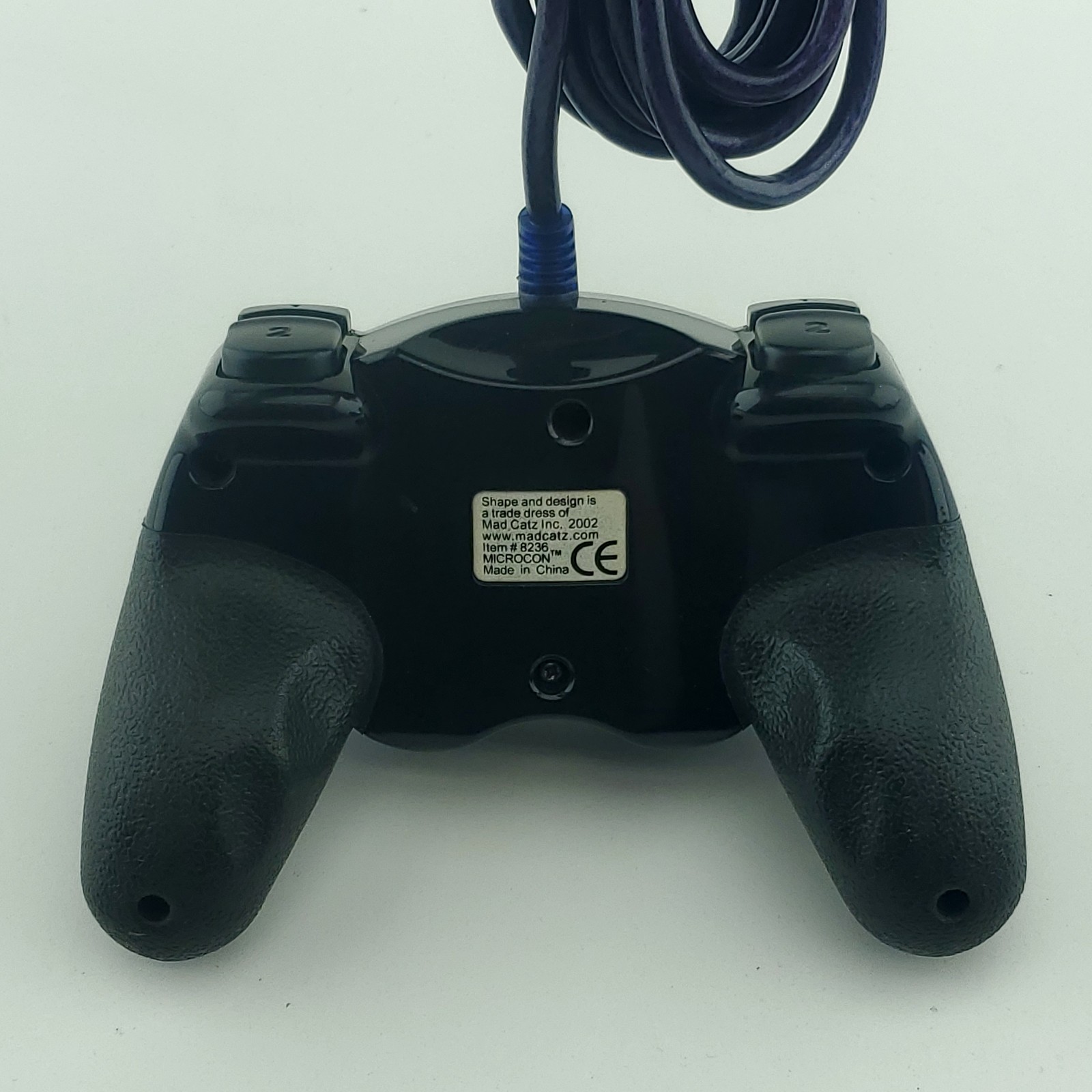 Mad Catz 8236 Wired Gaming Controller For PlayStation 2