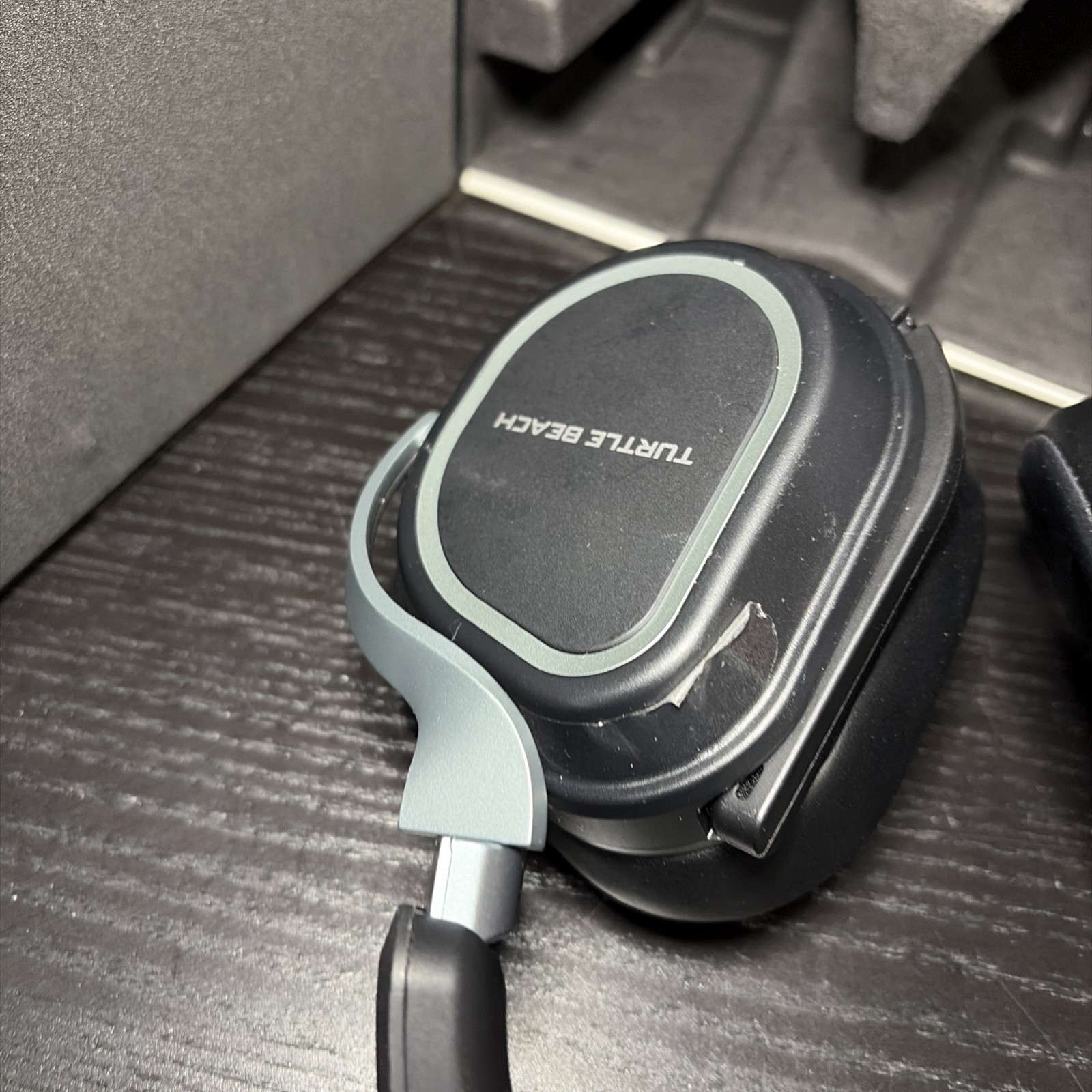 Turtle Beach Stealth 700 Gen 3 Wireless Gaming Headset READ/FOR PARTS