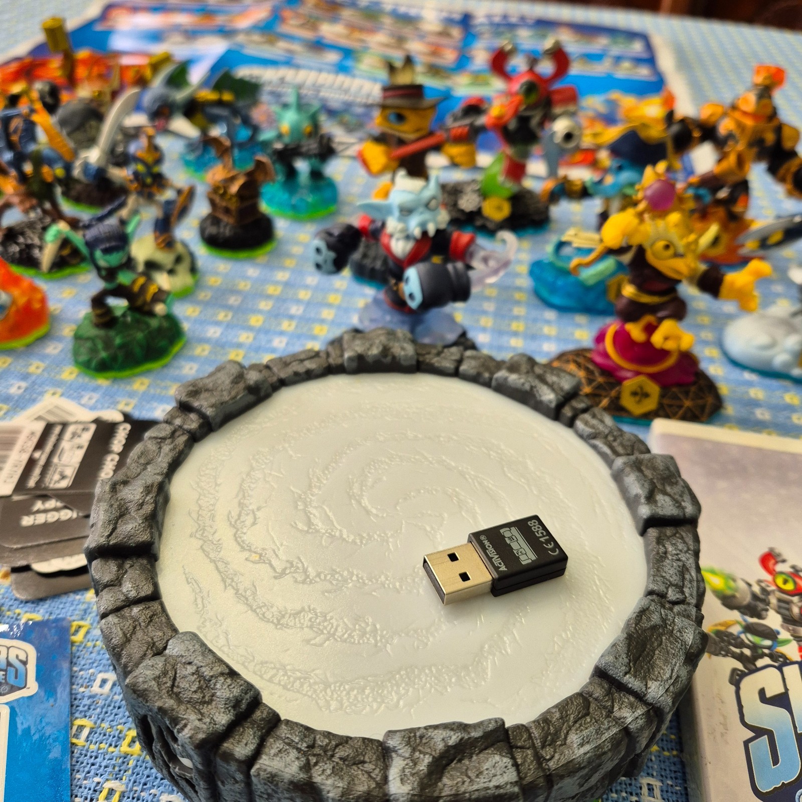 Wii SKYLANDERS Video Game Bundle – with 2 games, 22 figures, 2 portals, poster