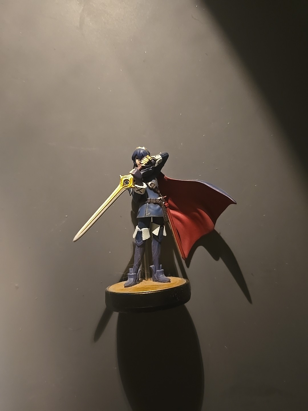 Lucina Fire Emblem Amiibo