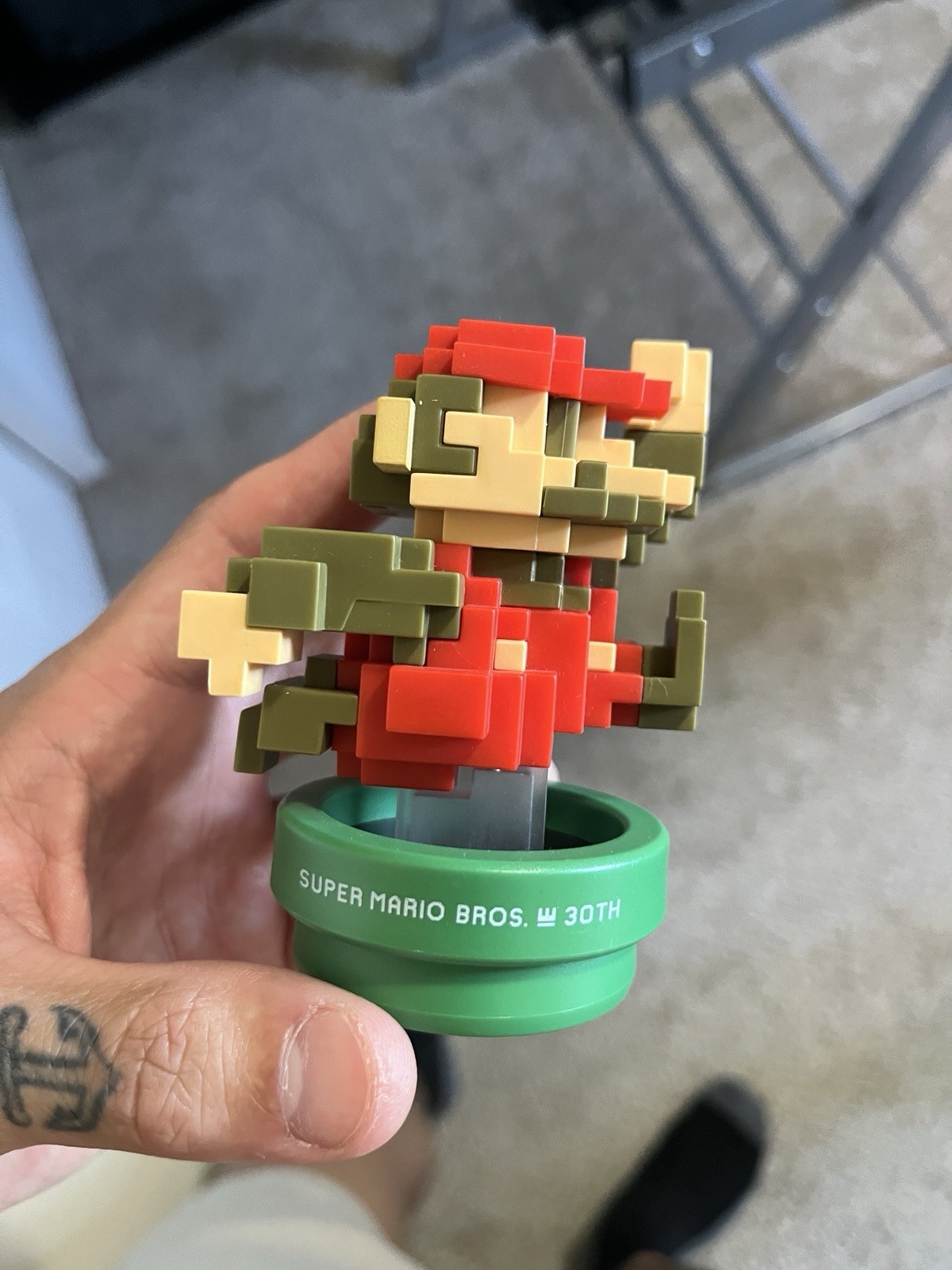 Nintendo Amiibo Super Mario Bros 30th Anniversary 8-Bit Classic Figure