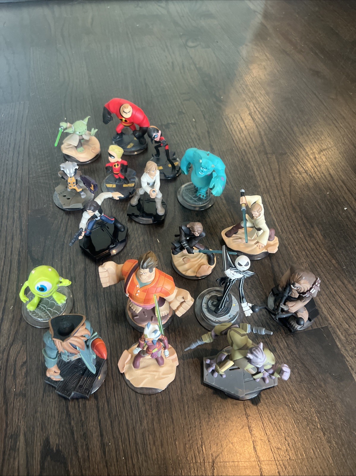 Disney Infinity Figures Base Power Crystals Star Wars Marvel Pixar Bundle Lot
