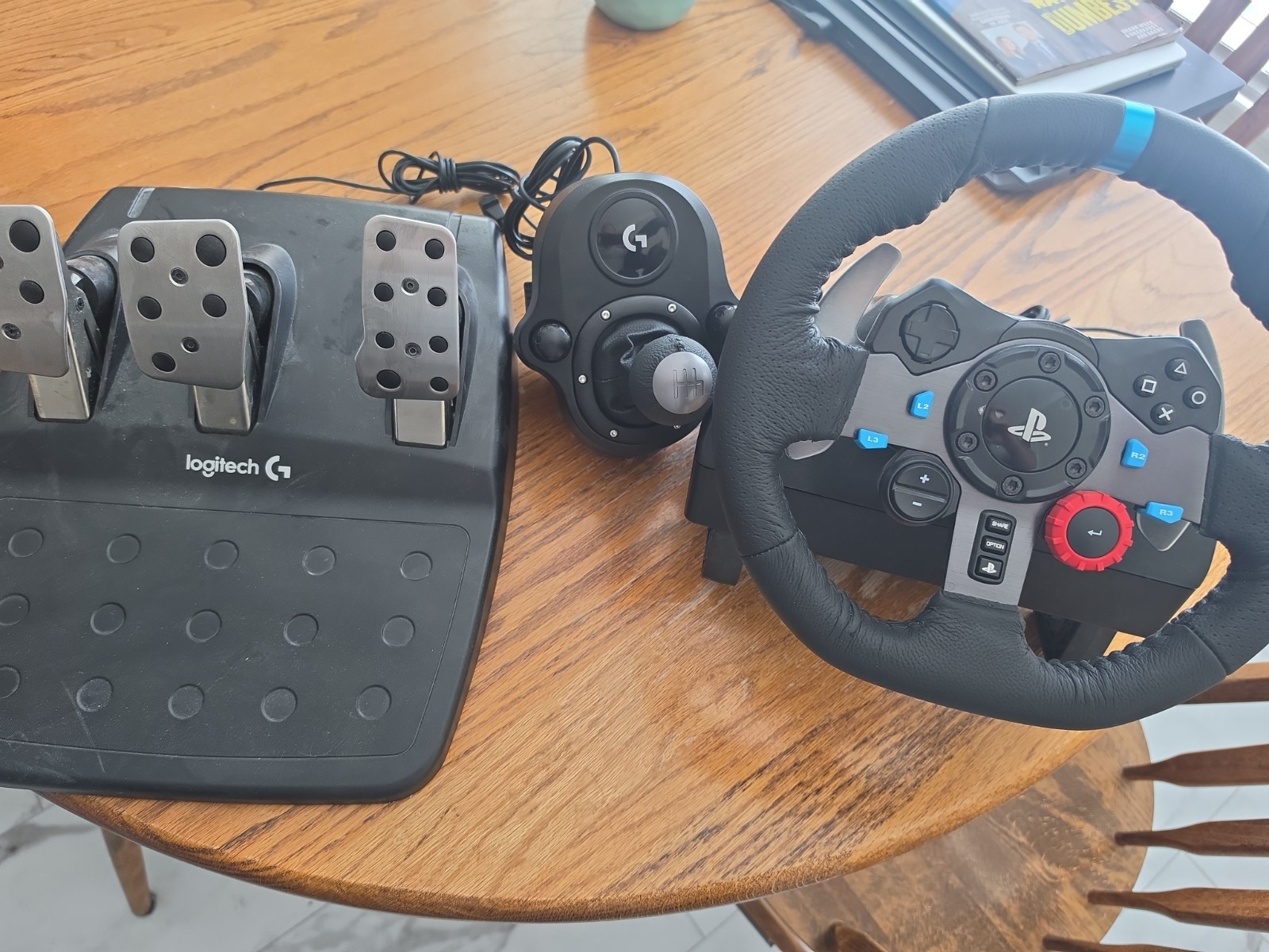 Logitech G29 Driving Force Racing Wheel – Black (941-000110)