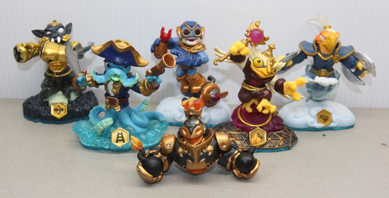 Skylanders Lot Bundle 5 Complete PCS 1 extra torso Figures SWAP Force Legendary