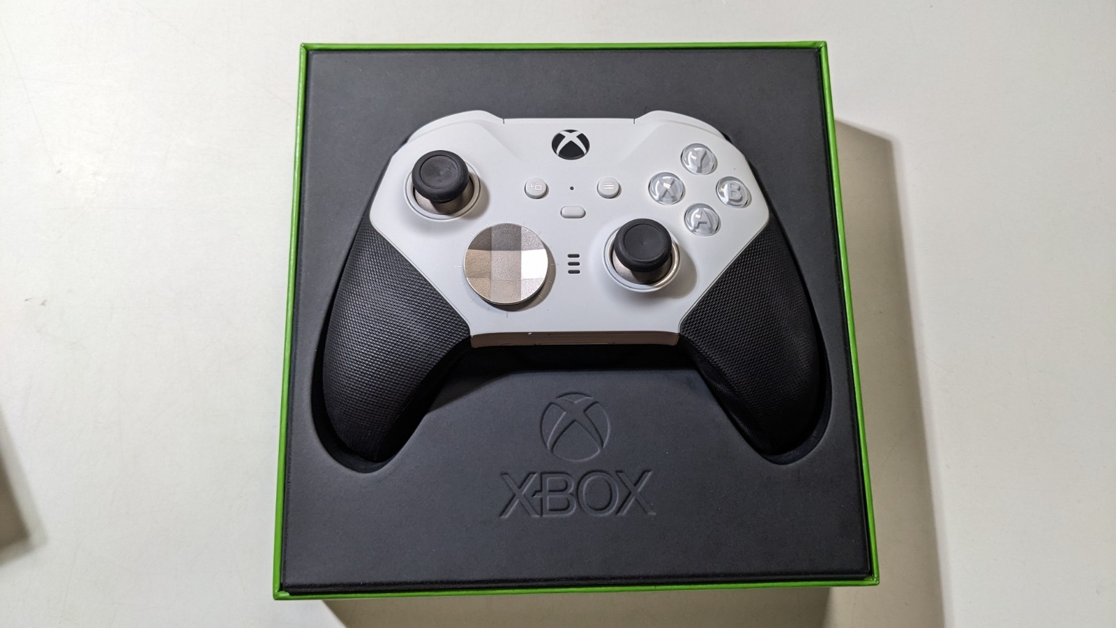 Microsoft (4IK00001) Xbox Elite Series 2 Core Wireless Controller, White