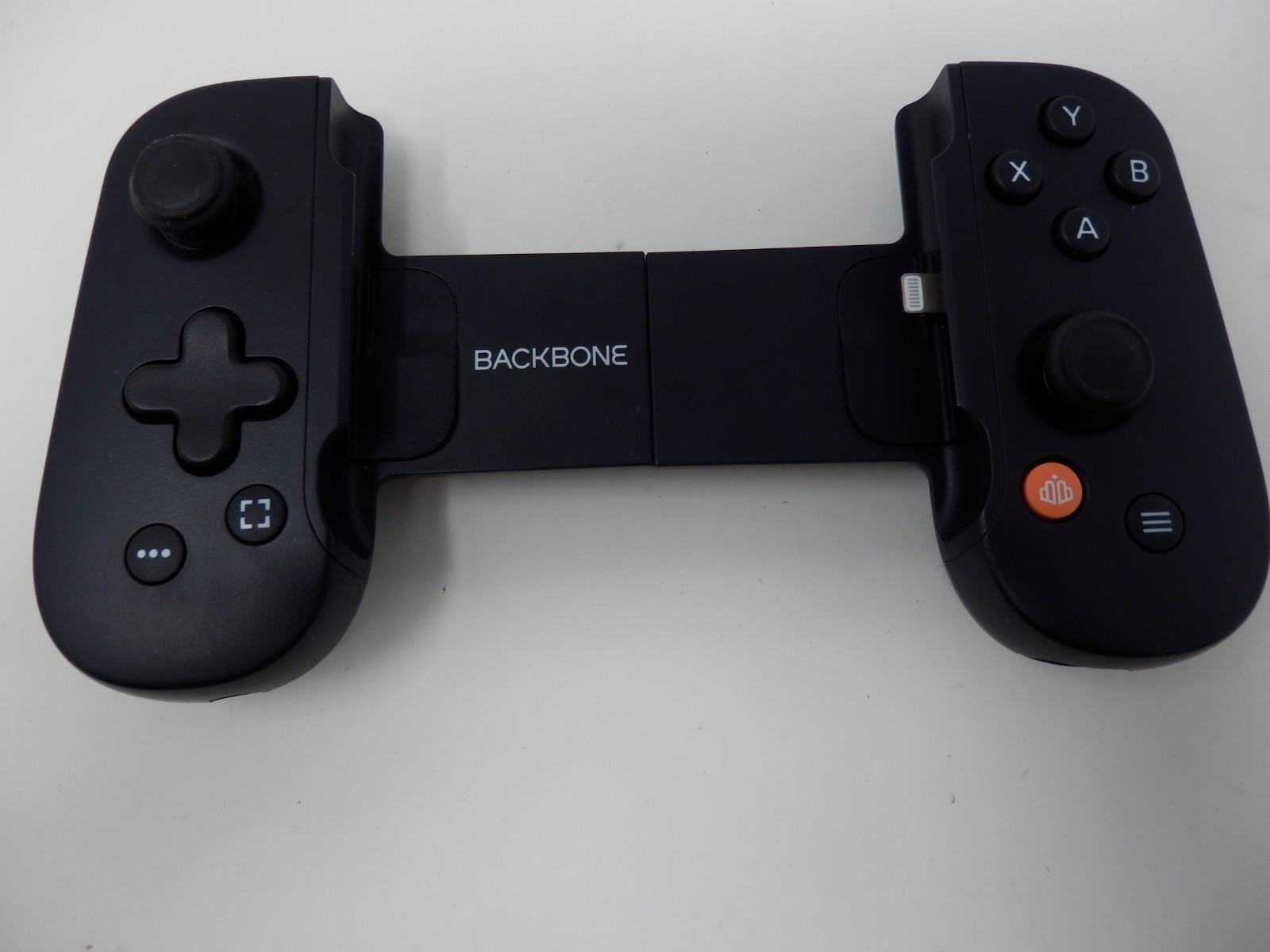 Backbone One 2nd Generation Mobile Gaming Controller BB-02-P-BR Works Lightning